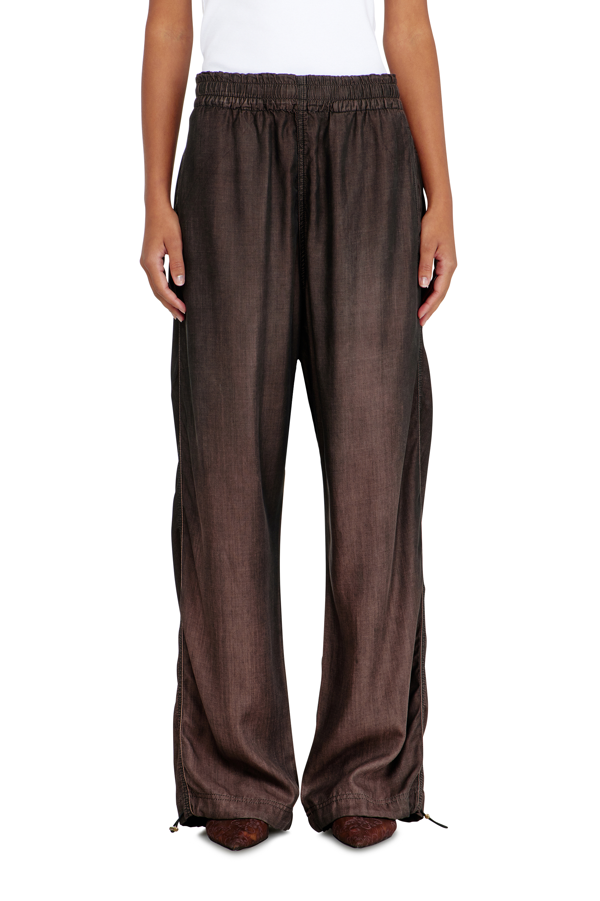 Diesel - Unisex's Relaxed Jeans D-Roder 068YF, ダークブラウン - 2