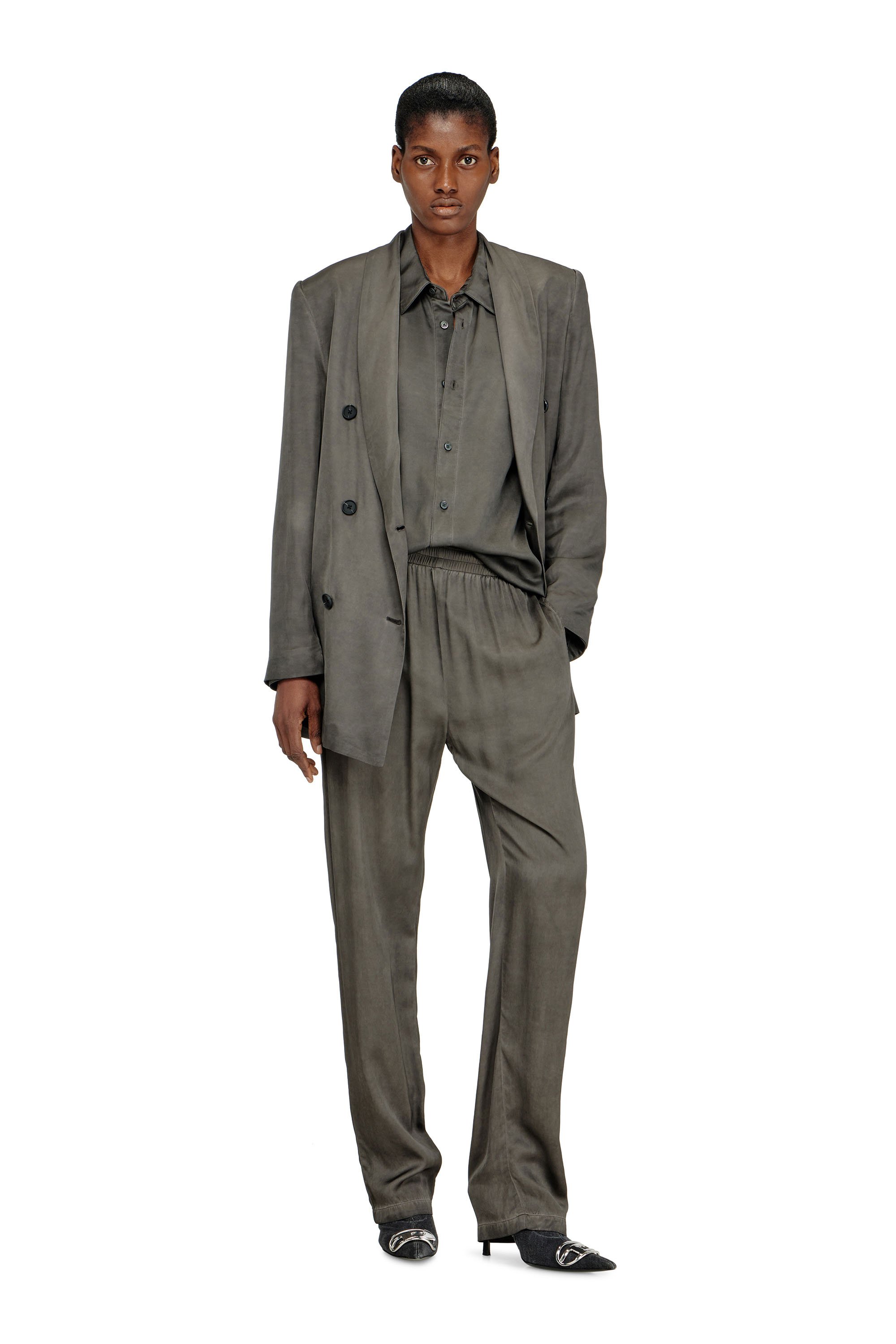 Diesel - P-TRAK, Female's Fluid pants in pigment-dyed satin in ダークグレー - 1