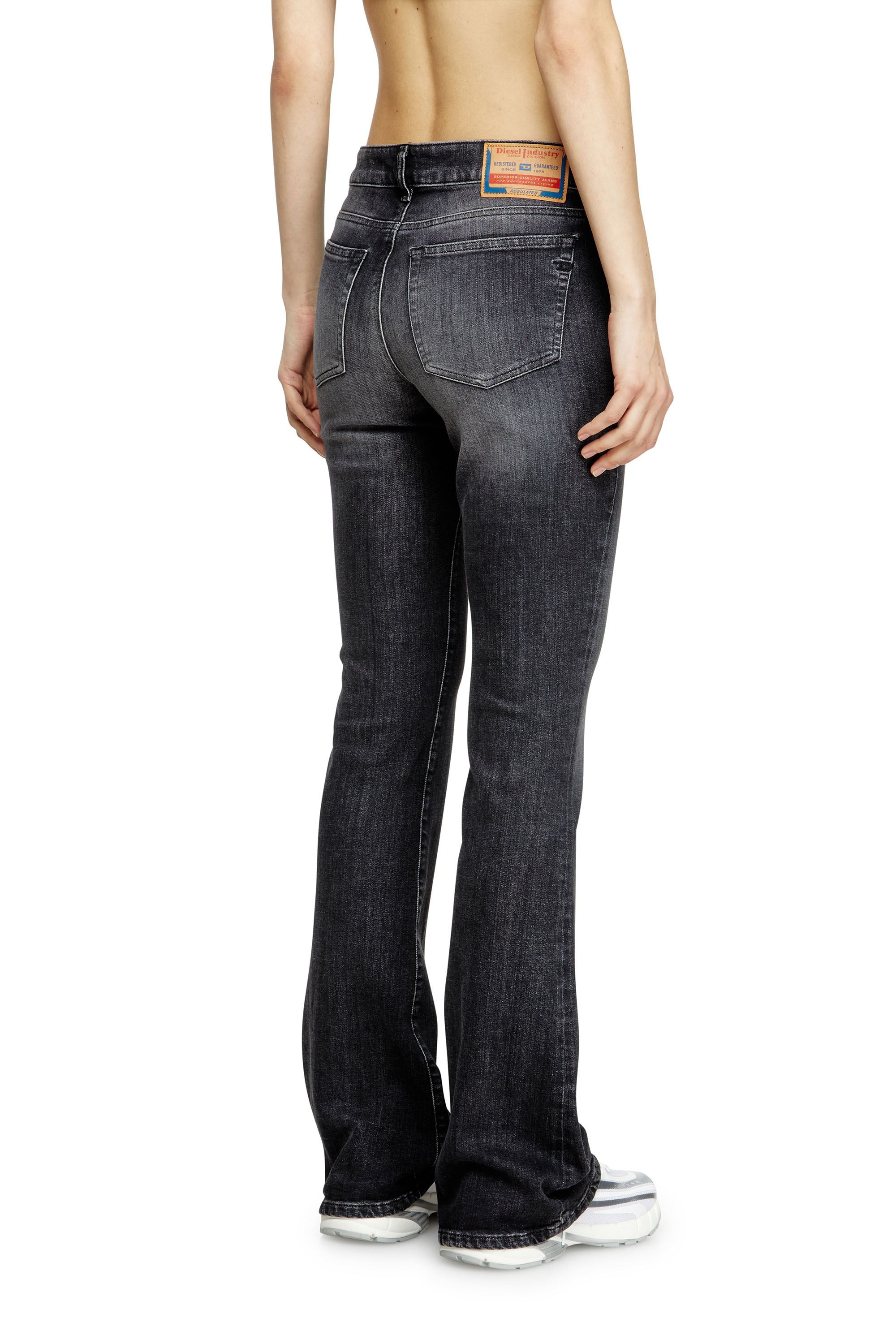 Diesel - Female's Bootcut Jeans 1969 D-Ebbey 09L98, ブラック/ダークグレー - 5