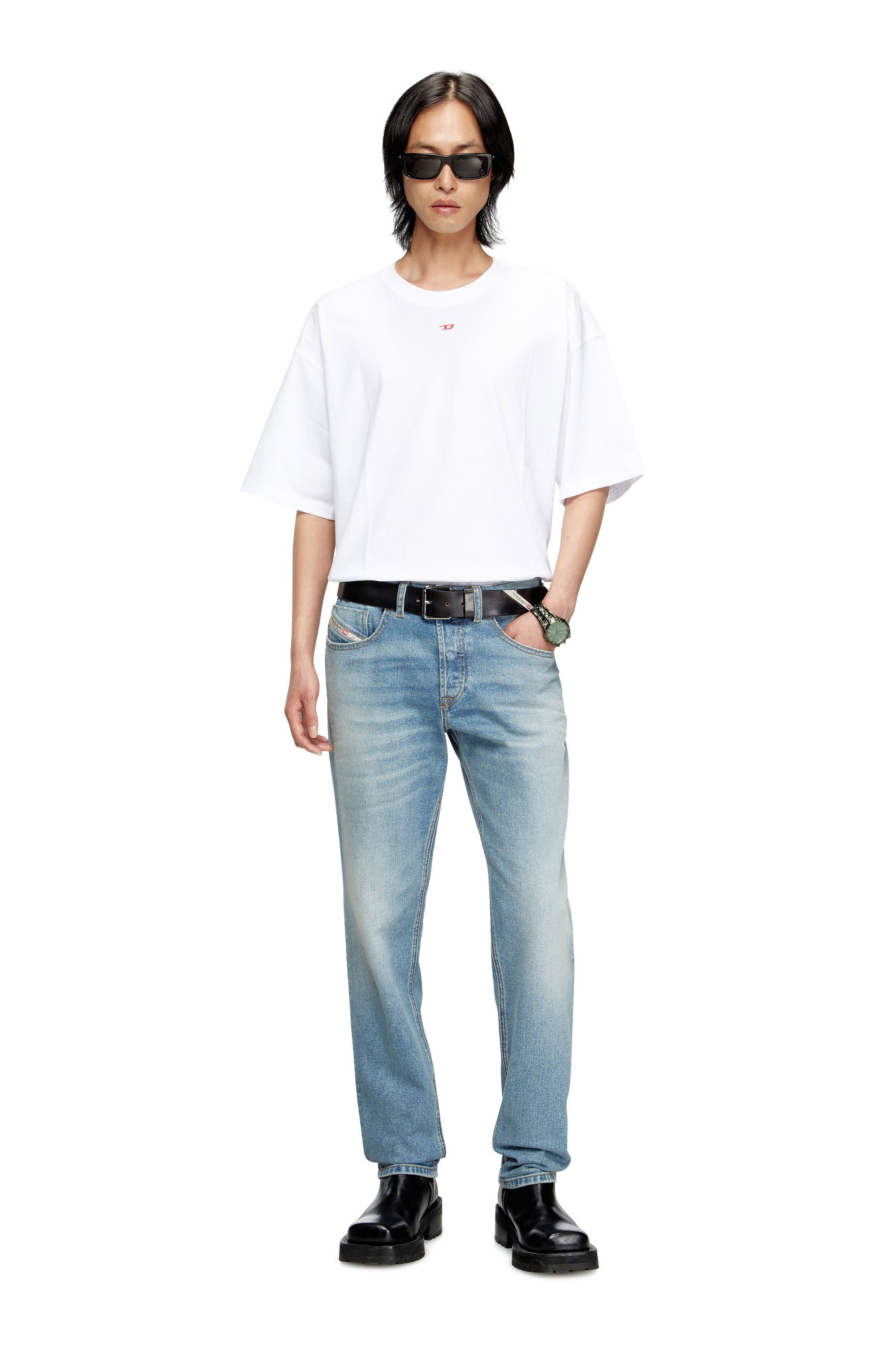 Regular Jeans 2023 D-Finitive 0DBEH, ライトブルー Diesel - Male's Regular Jeans 2023 D-Finitive 0DBEH, ライトブルー - 1