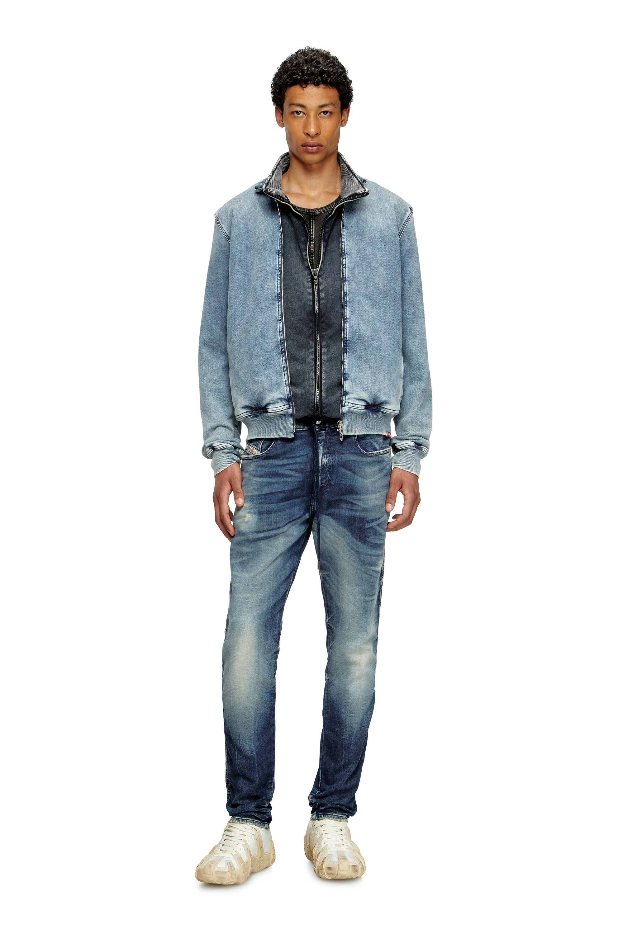Diesel - Male's Slim 2062 D-Strukt Joggjeans® 068RZ, ダークブルー - 1