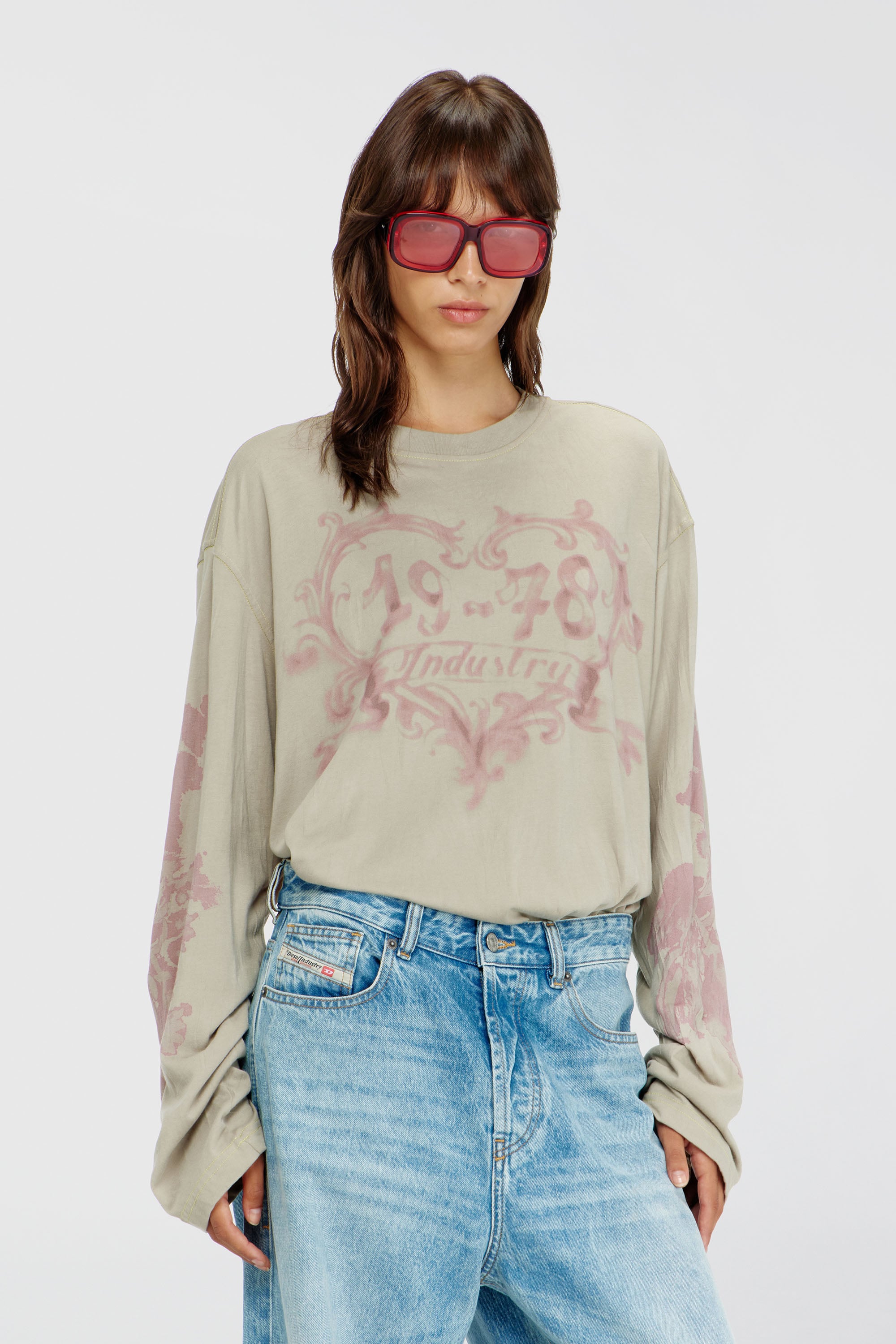 Diesel - T-HILARY-LS-AA1, Female's 長袖Tシャツ in ピンク/ベージュ - 1