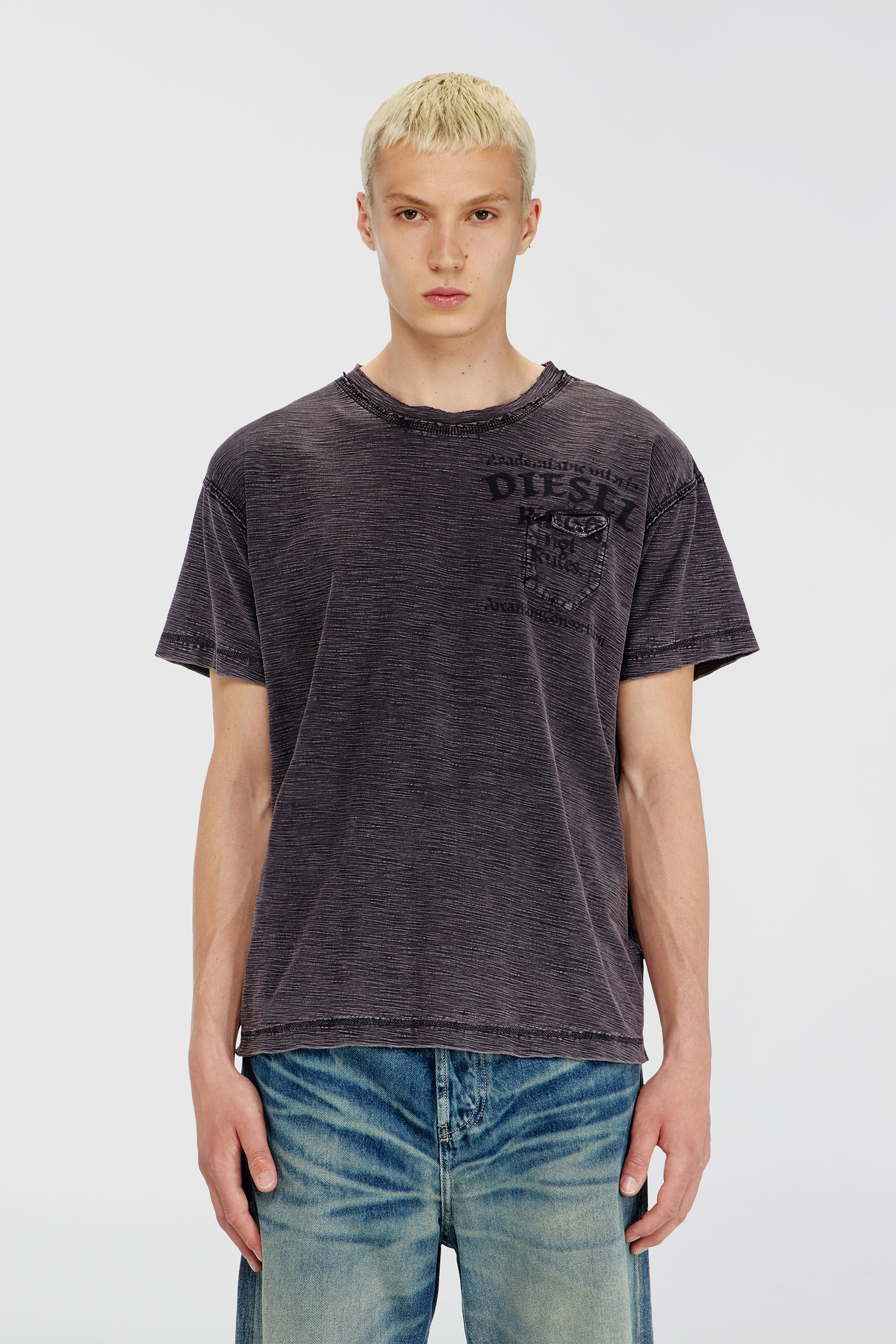 Diesel - T-ARDY, Male's Tシャツ in ダークグレー - 1