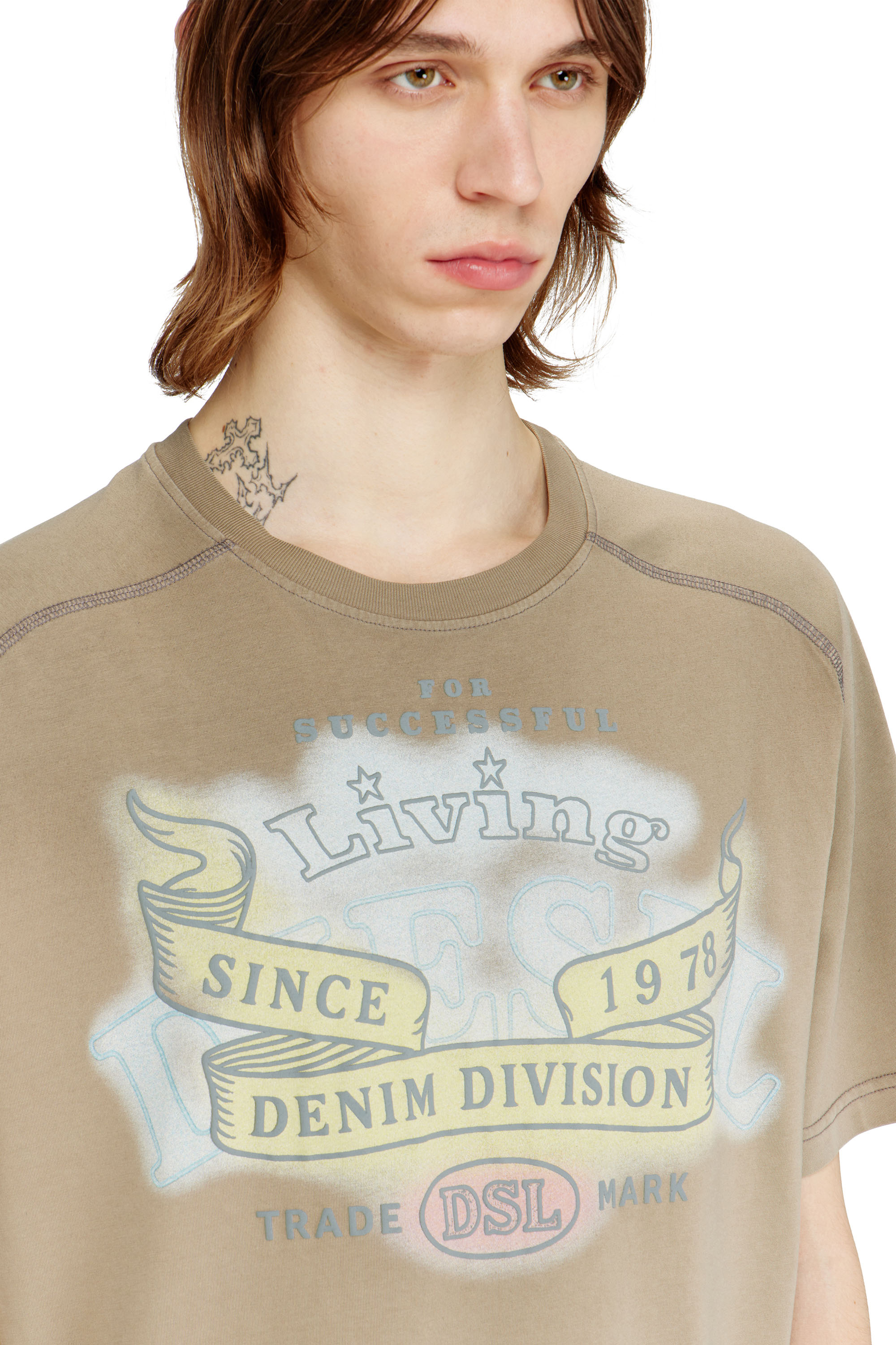 Diesel - T-FORB, Male's T-shirt with logo graphic in ベージュ - 4