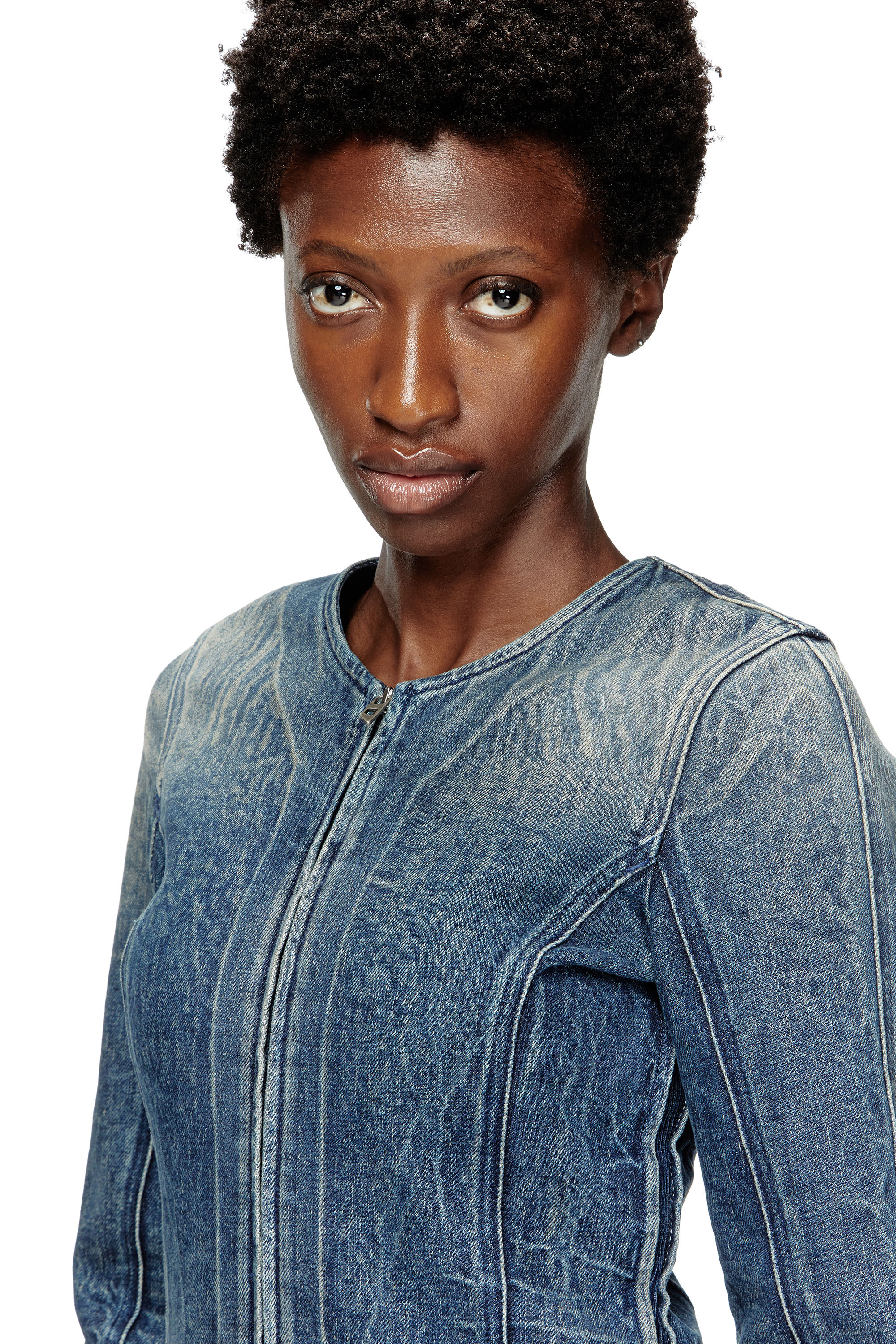 Diesel - DE-GARY-FSG, Female's Jacket in Ghost Embossed denim in ダークブルー - 4