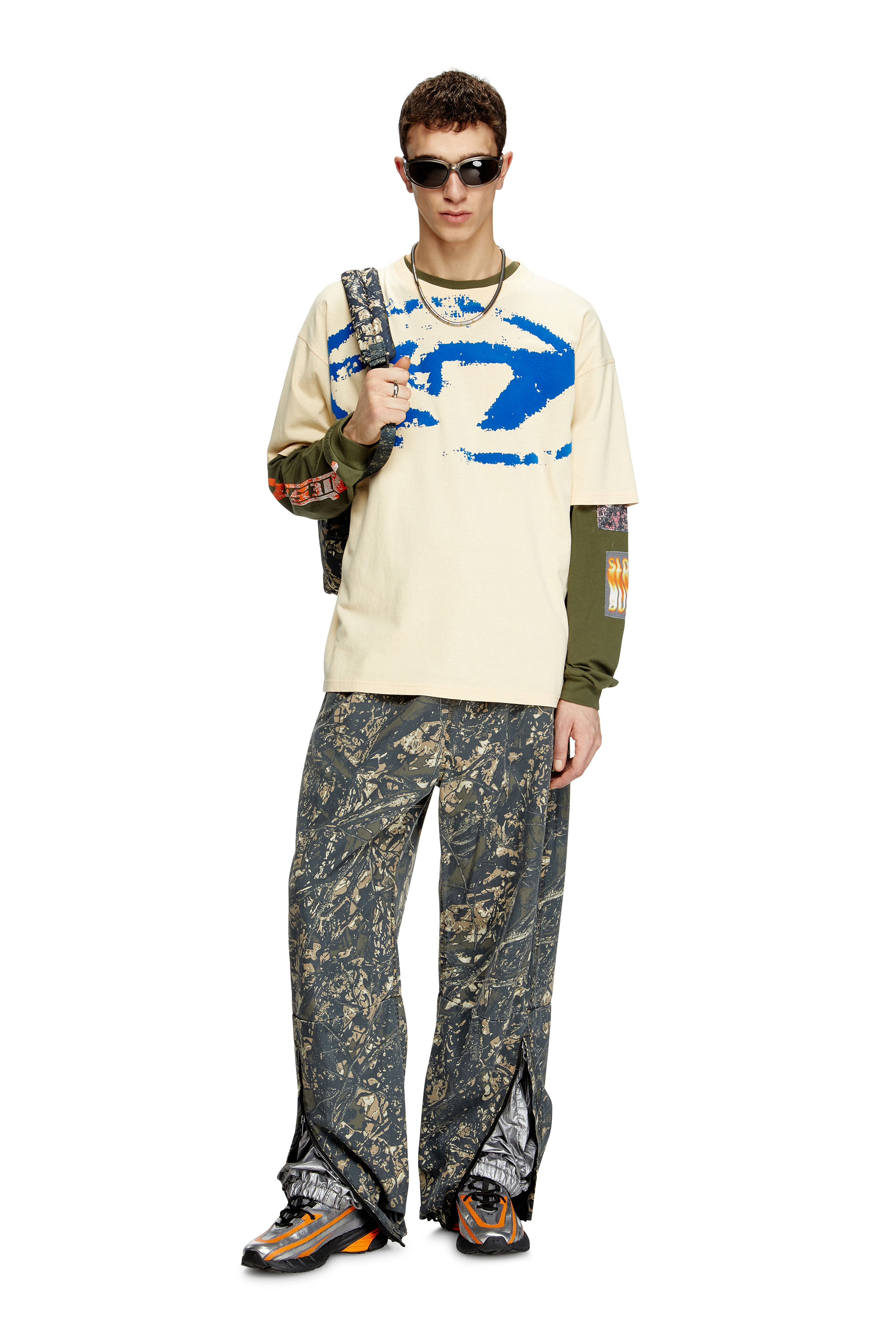 Diesel - T-BOXT-N14, Male's Tシャツ in ライトブラウン - 1