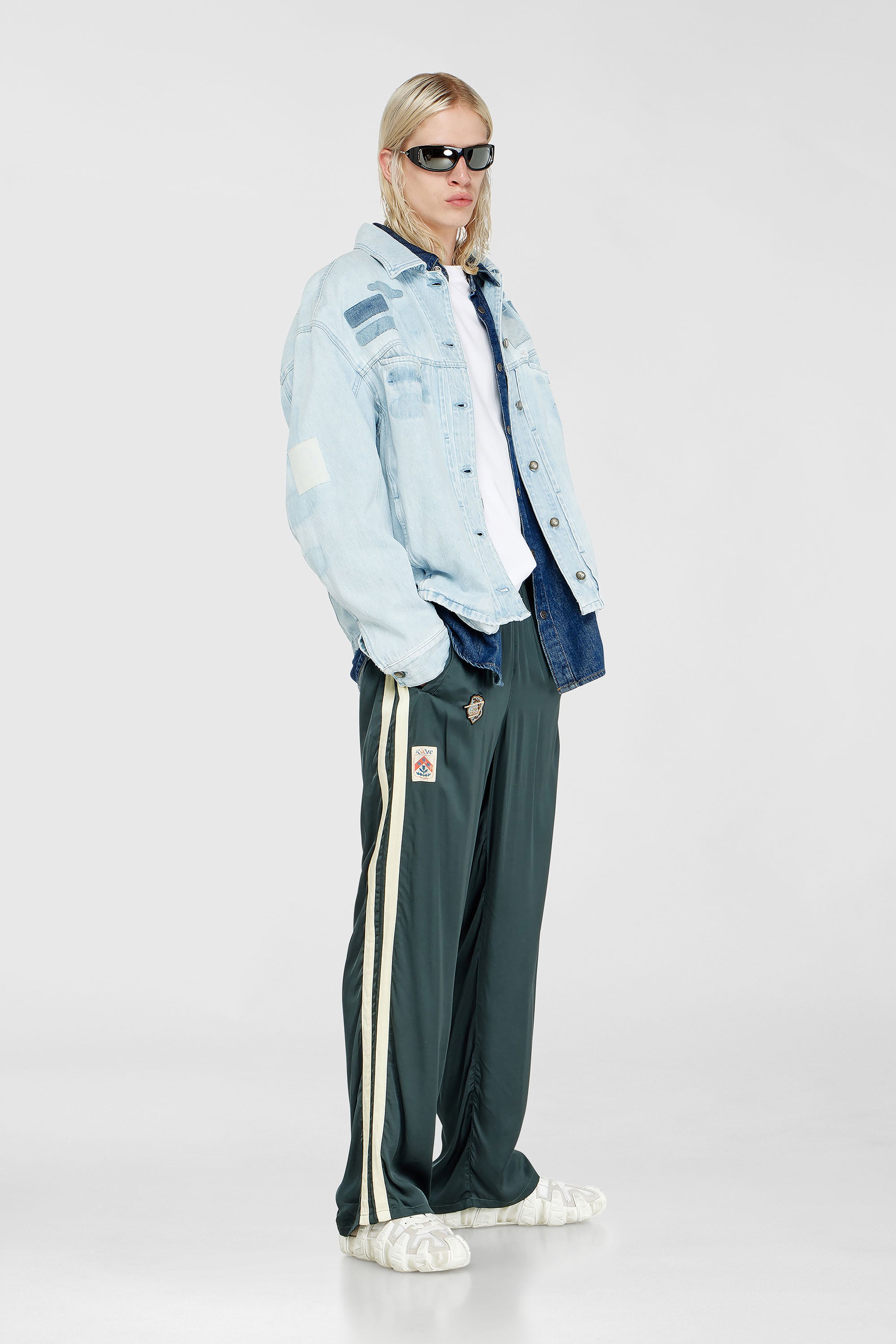 Diesel - P-ANNU, Male's パンツ in ダークグリーン - 1
