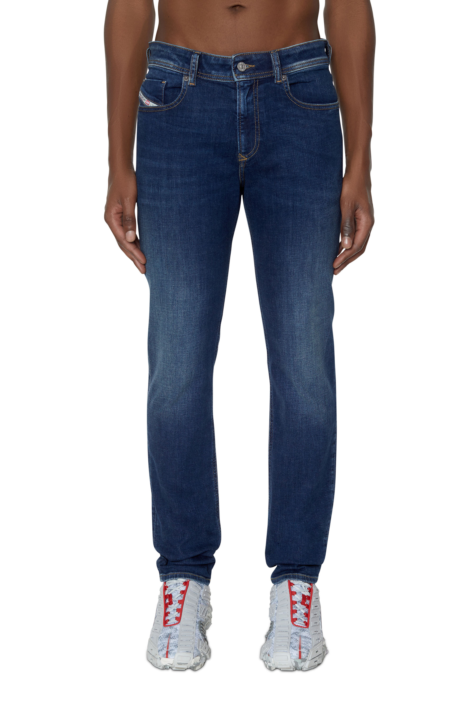 1979 SLEENKER 09B98(MEN): スキニーデニム |ディーゼル(DIESEL 高級品市場 SKINNY スキニー ディーゼル 新品 デニム 31インチ SLEENKER デニム/ジーンズ