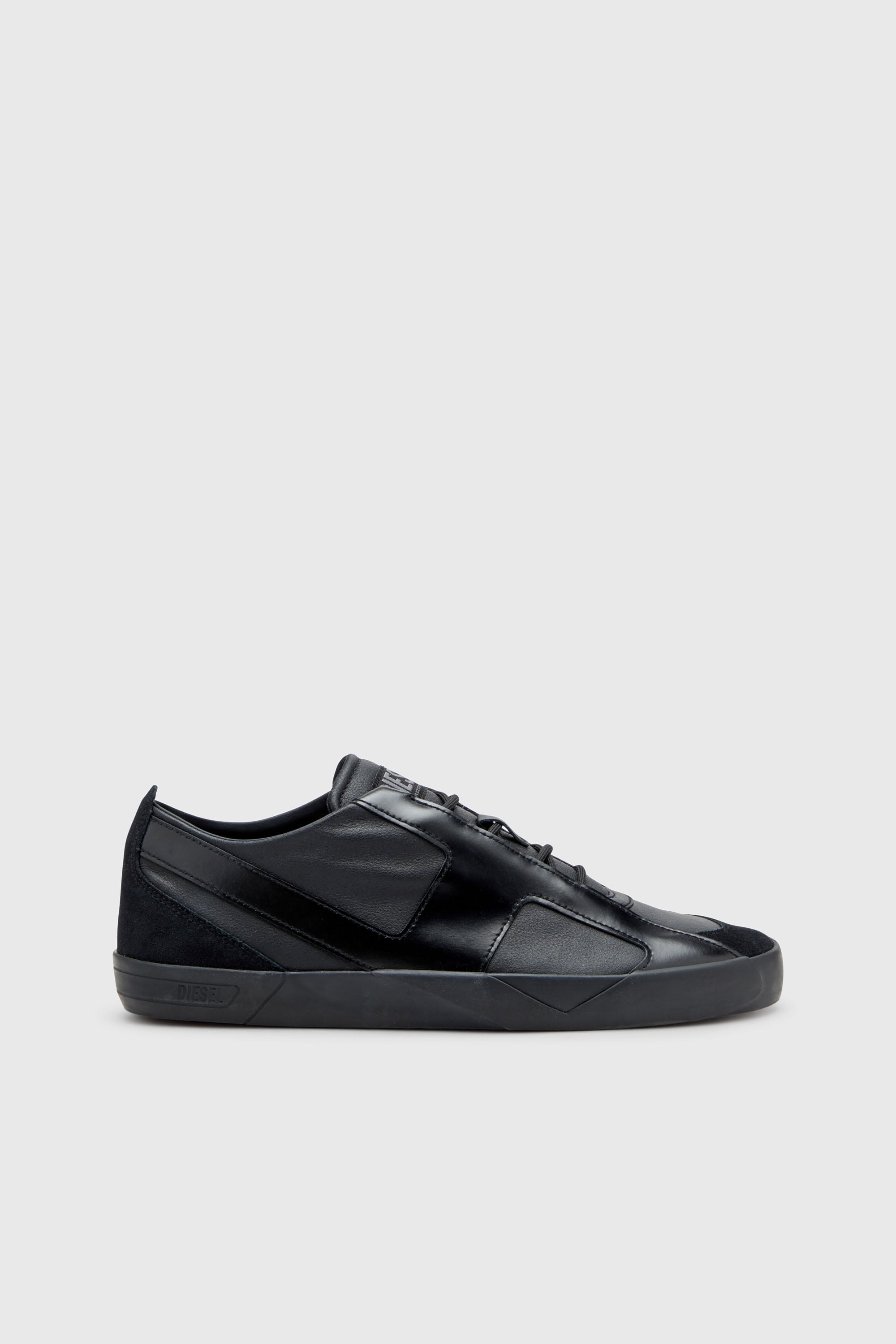 Diesel - S-SLANTE-D LOW, Male's スニーカー in ブラック - 2
