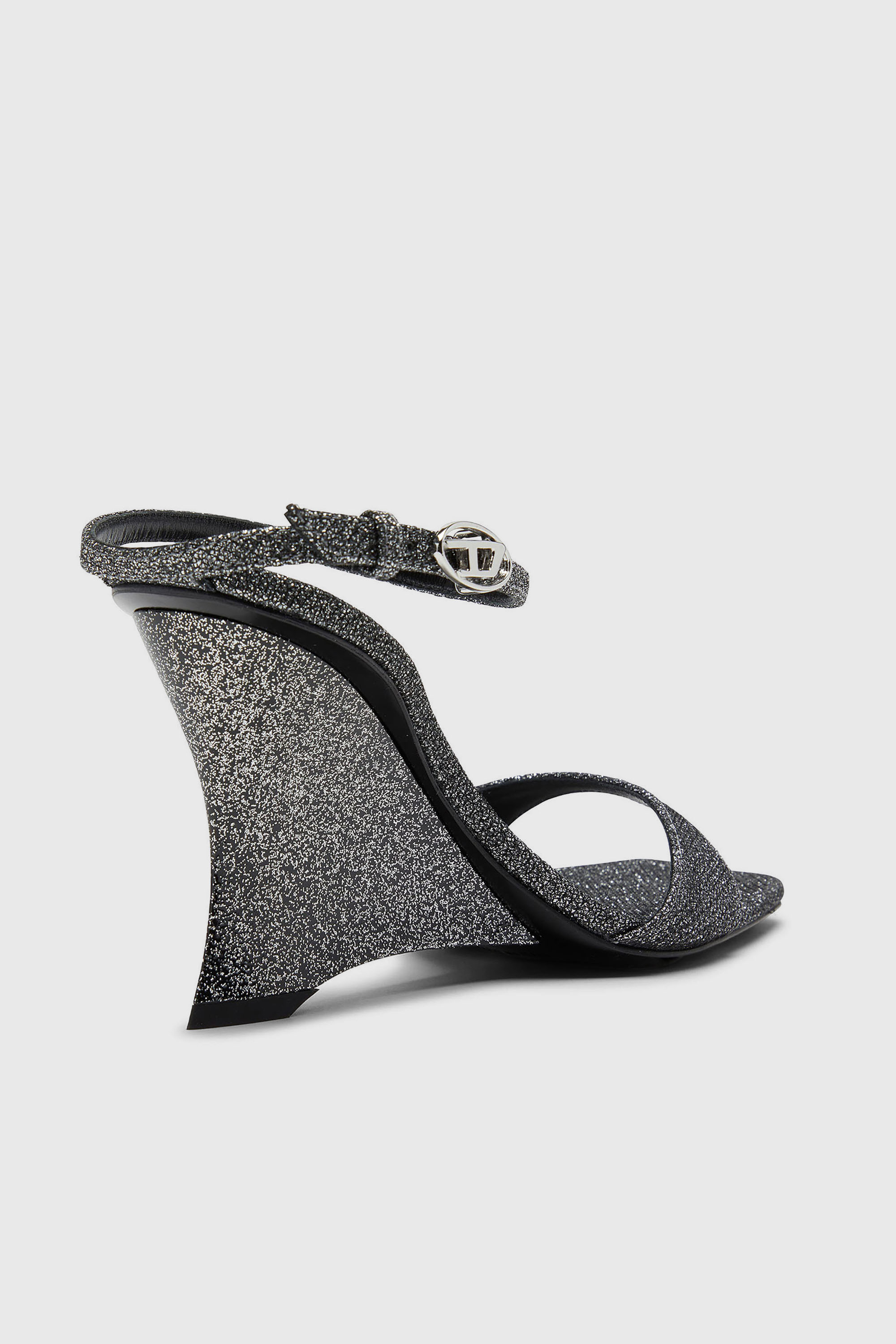 Diesel - D-AMBER SANDAL WEDGE, Female's ウェッジサンダル in シルバー - 6