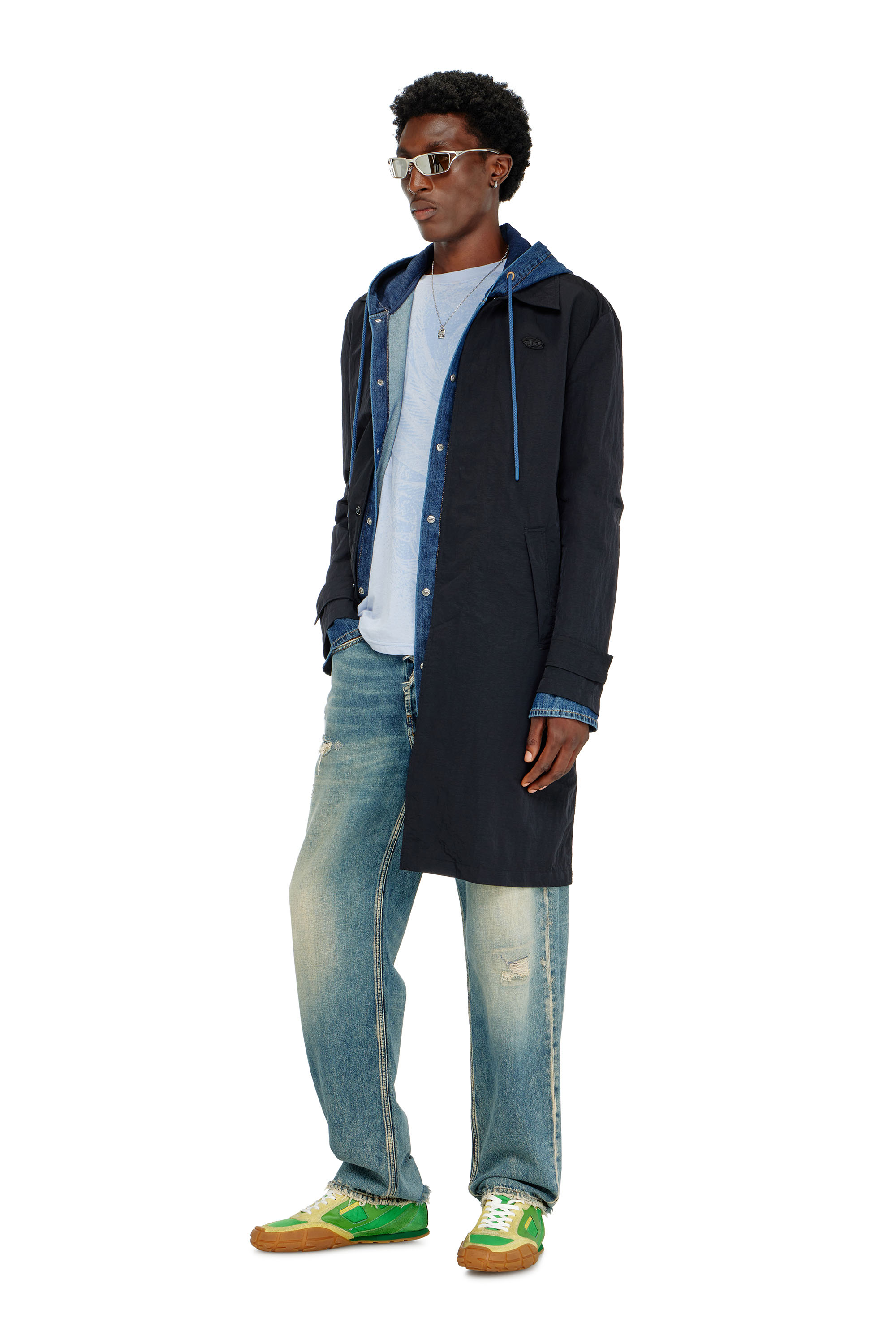 Diesel - J-BURHAT, Male's コート in ブラック - 3