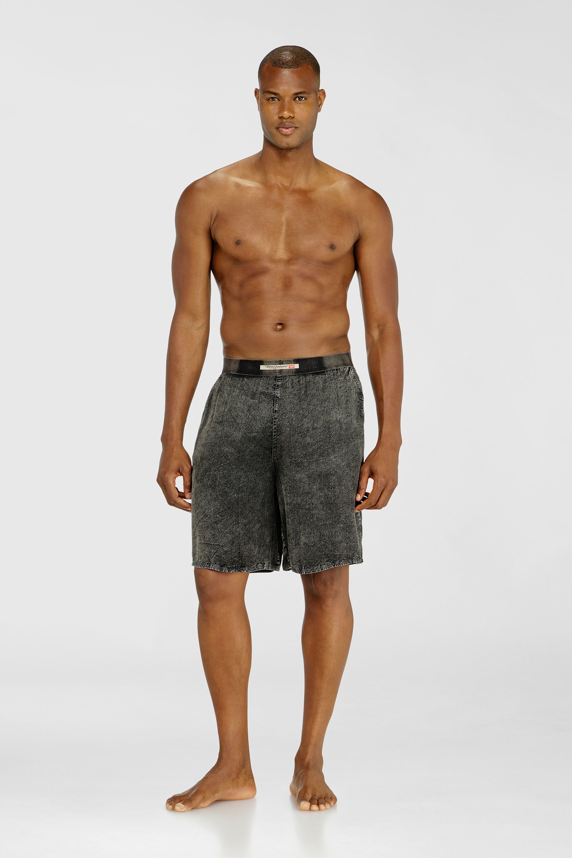 Diesel - JAGO-DNM, Male's ショートパンツ in ダークグレー - 1