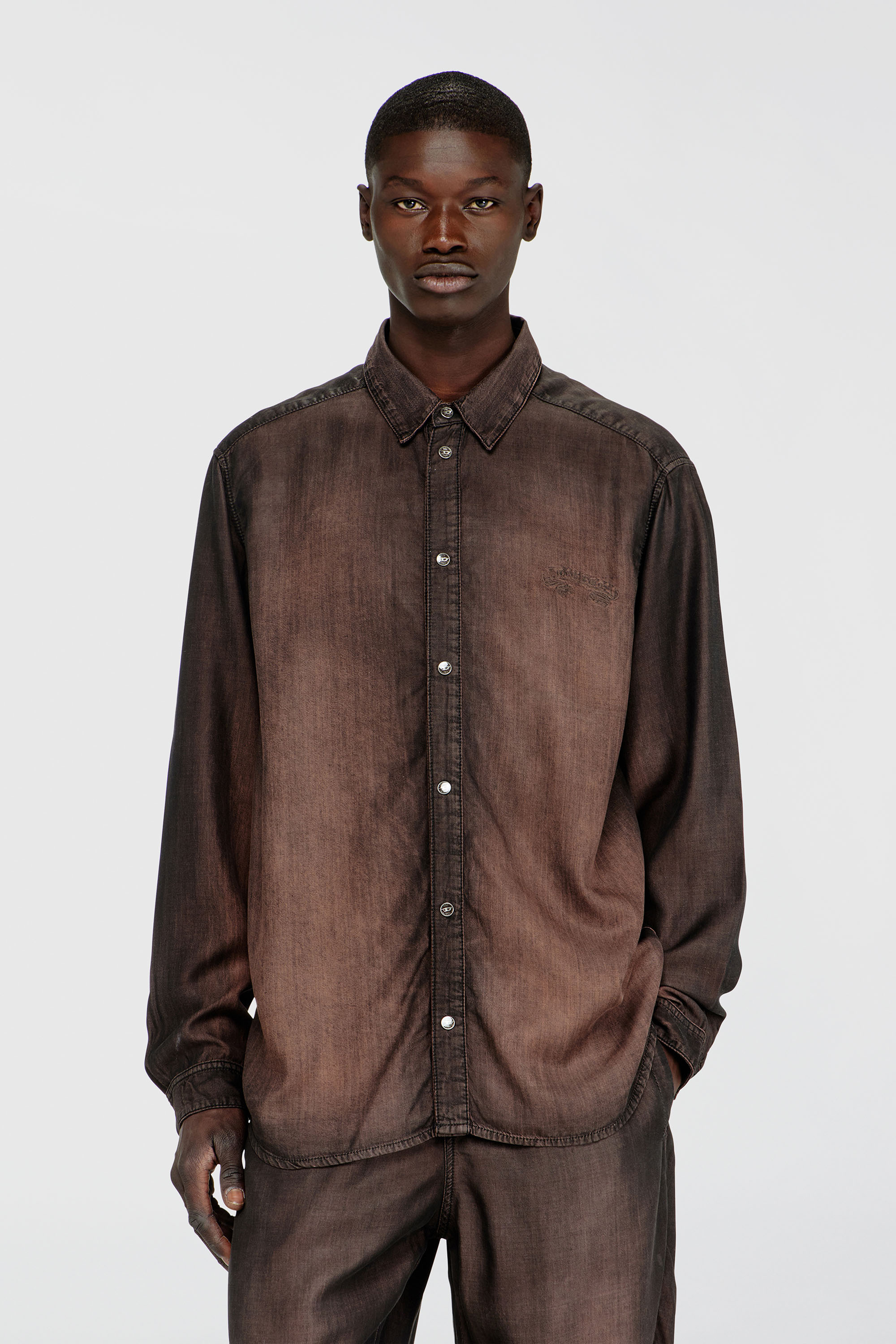 Diesel - D-SIMPLY-S16, Male's デニムシャツ in ブラウン - 3