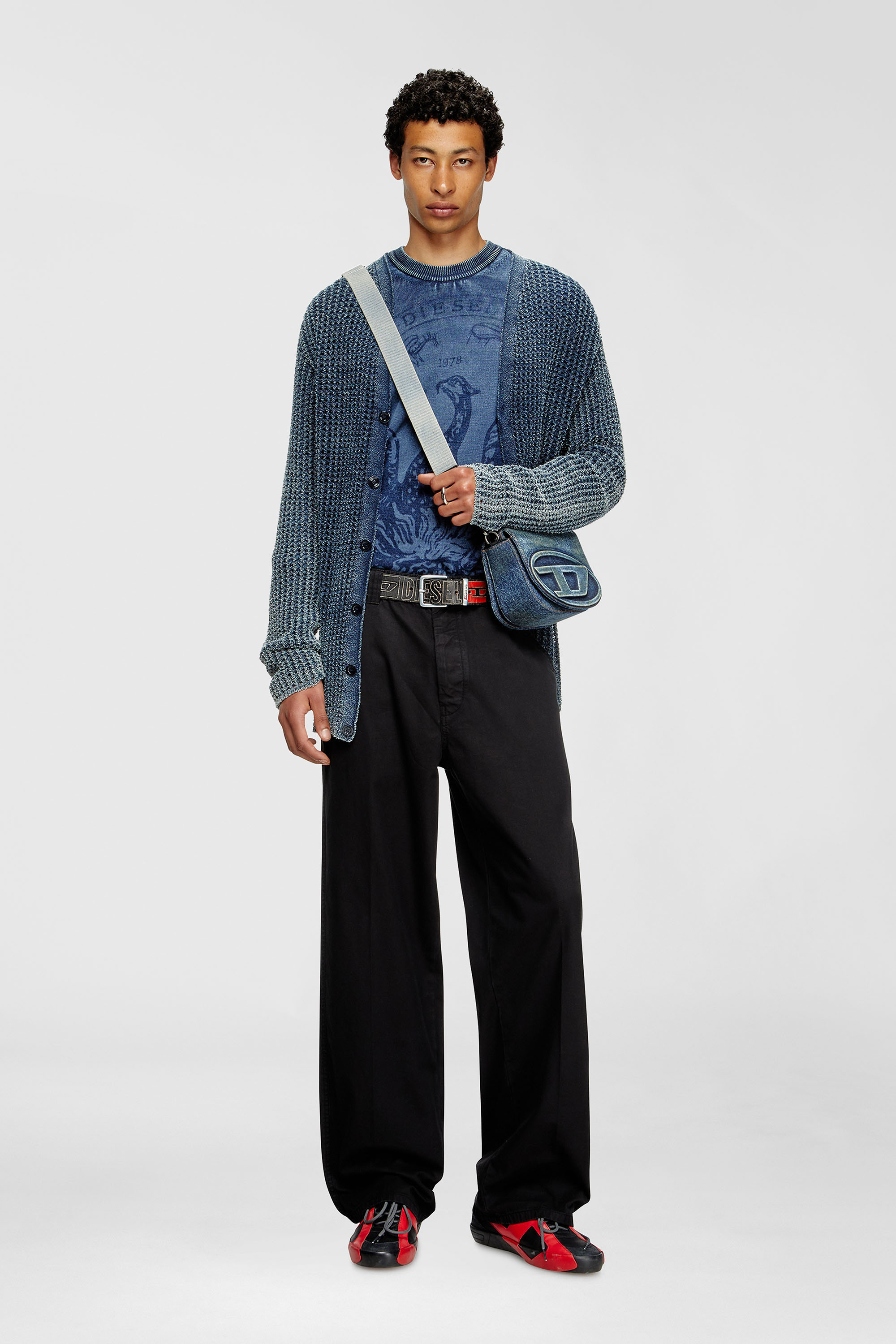 Diesel - S-SLANTE-D LOW, Male's スニーカー in ブラック/レッド - 2