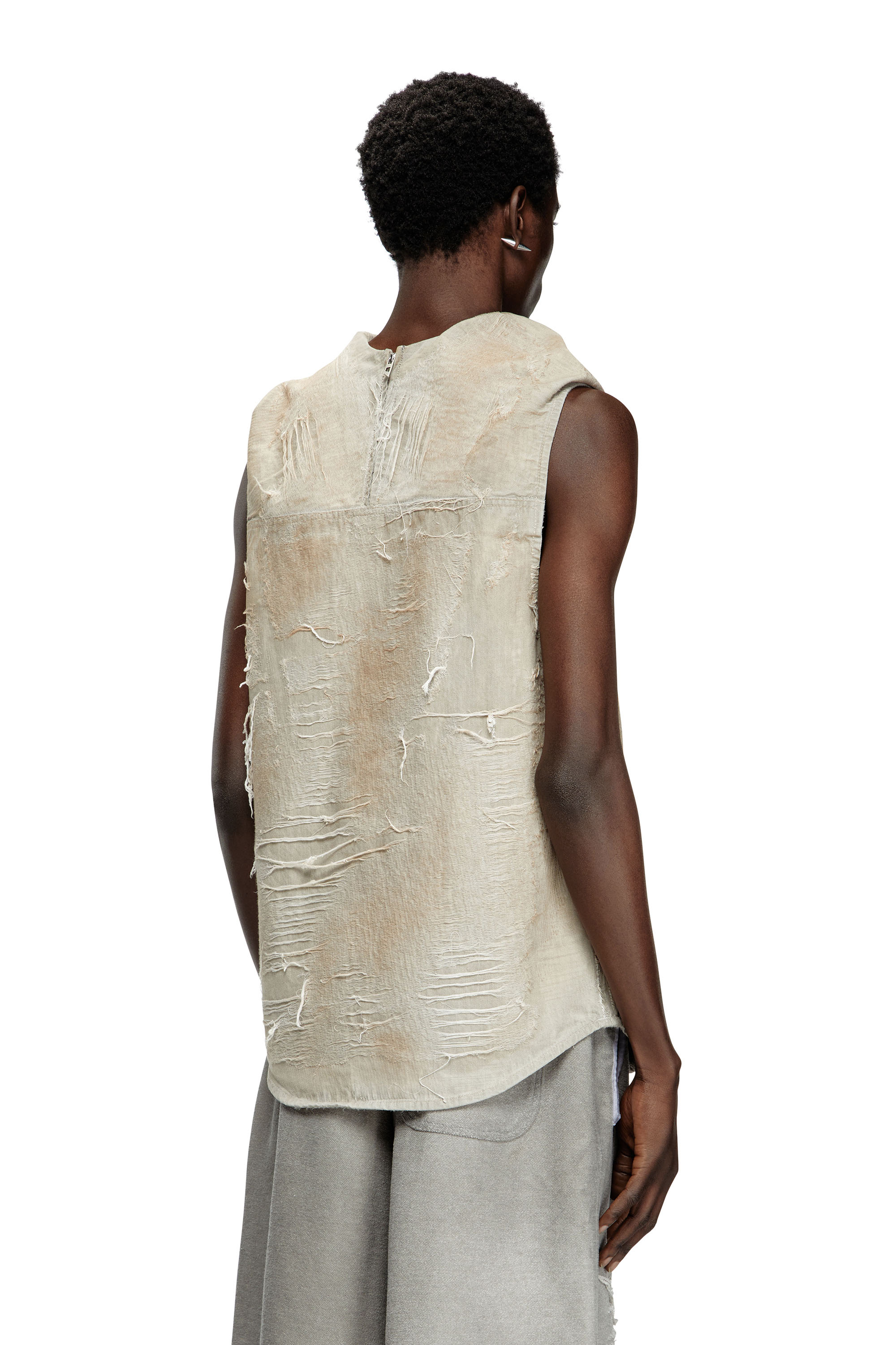 Diesel - D-TASTON-FSG, Male's Muscle Tee in micro-distressed jacquard denim in ライトグレー - 4