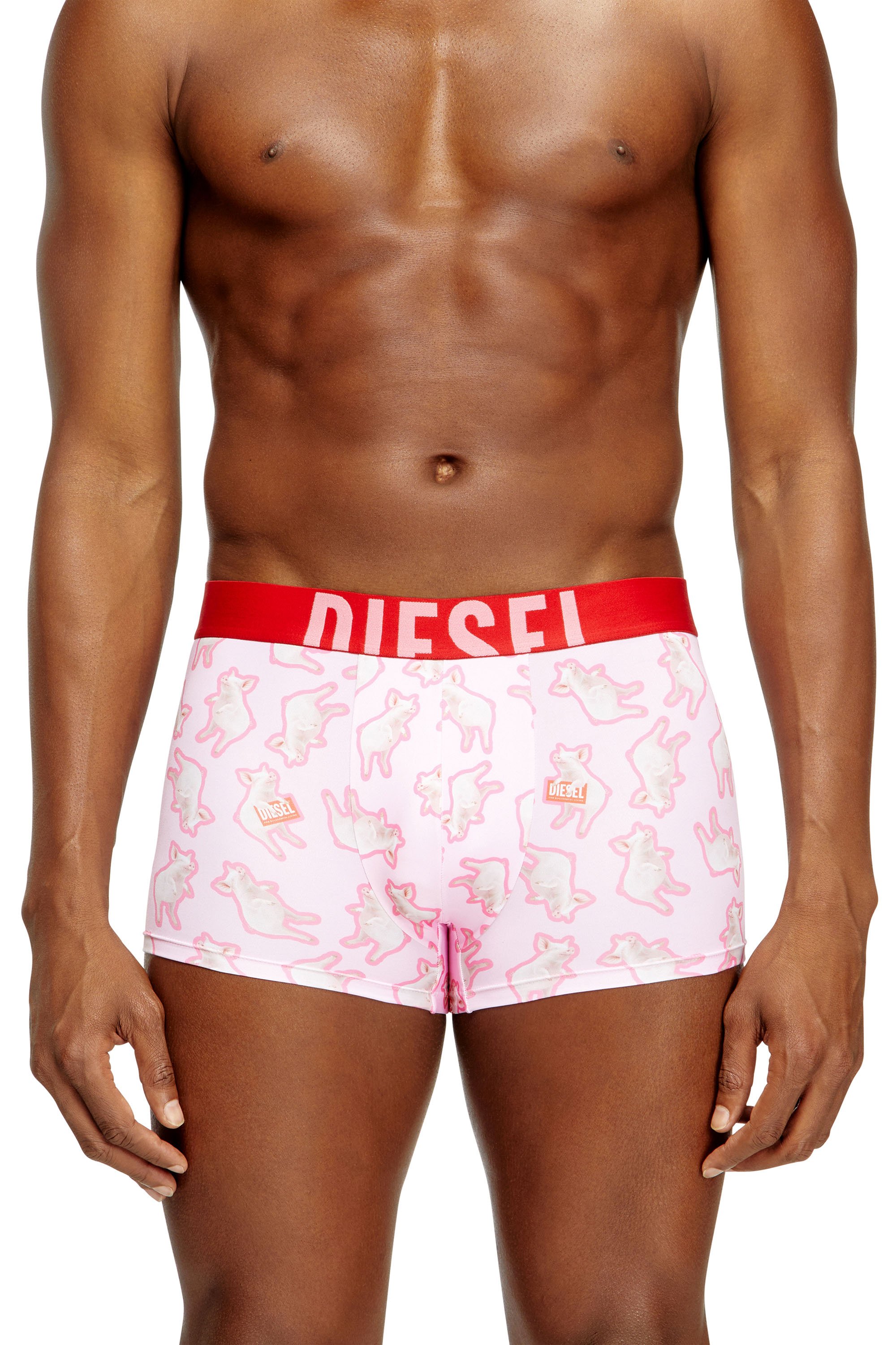 Diesel - DAMIEN-D-POP-40, Male's Herren-Boxershorts mit durchgehendem Animal-Print für einen verspielten Akzent. Abgeschlossen mit einem 4 cm breiten elastischen Jacquard-Bund, der mit einem auffälligen Diesel-Logo versehen ist. Die weiche Strickkonstruktion bietet Bewegungsfreiheit und einen stützenden Sitz. in ピンク / ホワイト - 2