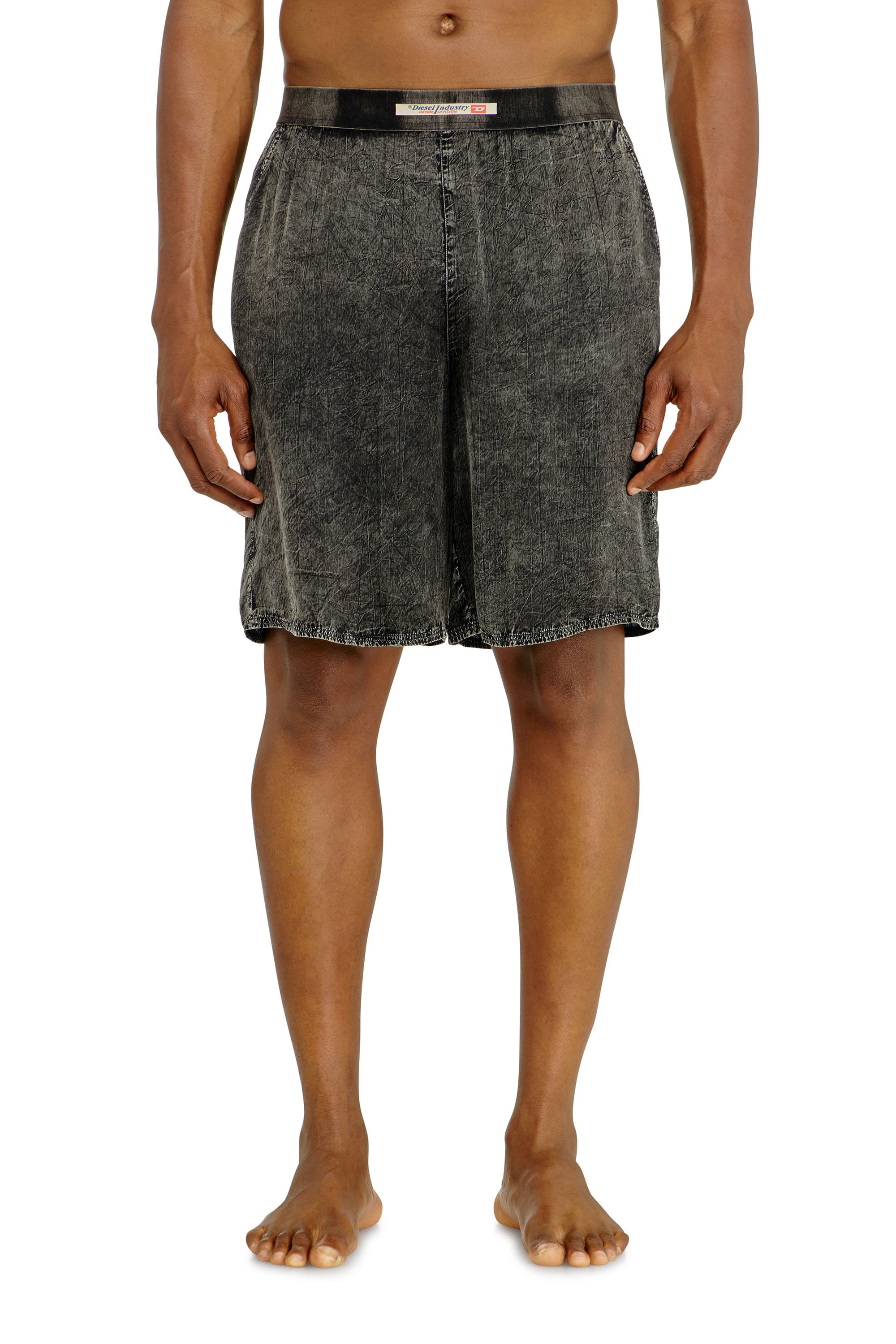 Diesel - JAGO-DNM, Male's ショートパンツ in ダークグレー - 1