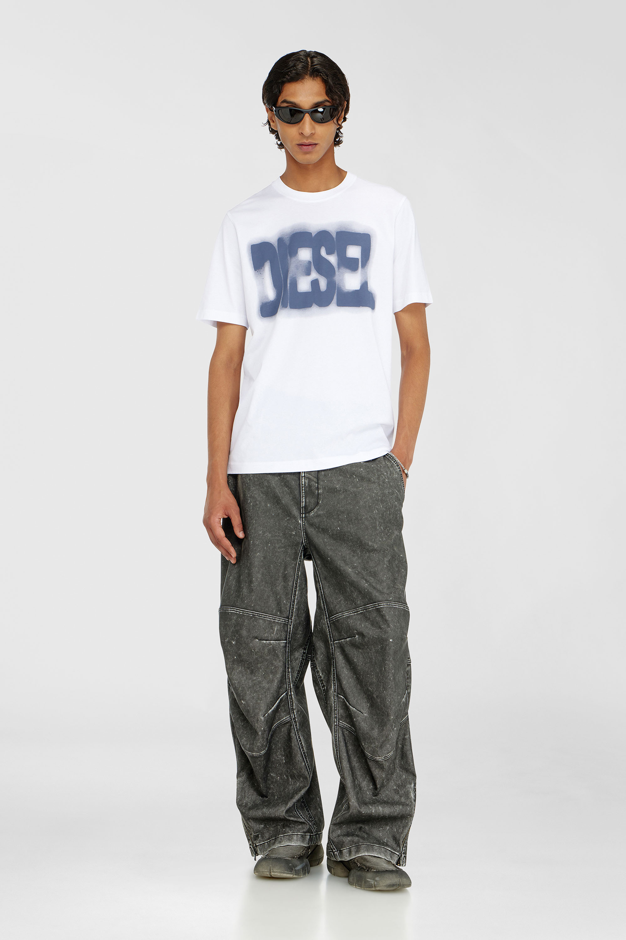 Diesel - T-ADJUST-AA6, Male's Tシャツ in ホワイト - 1