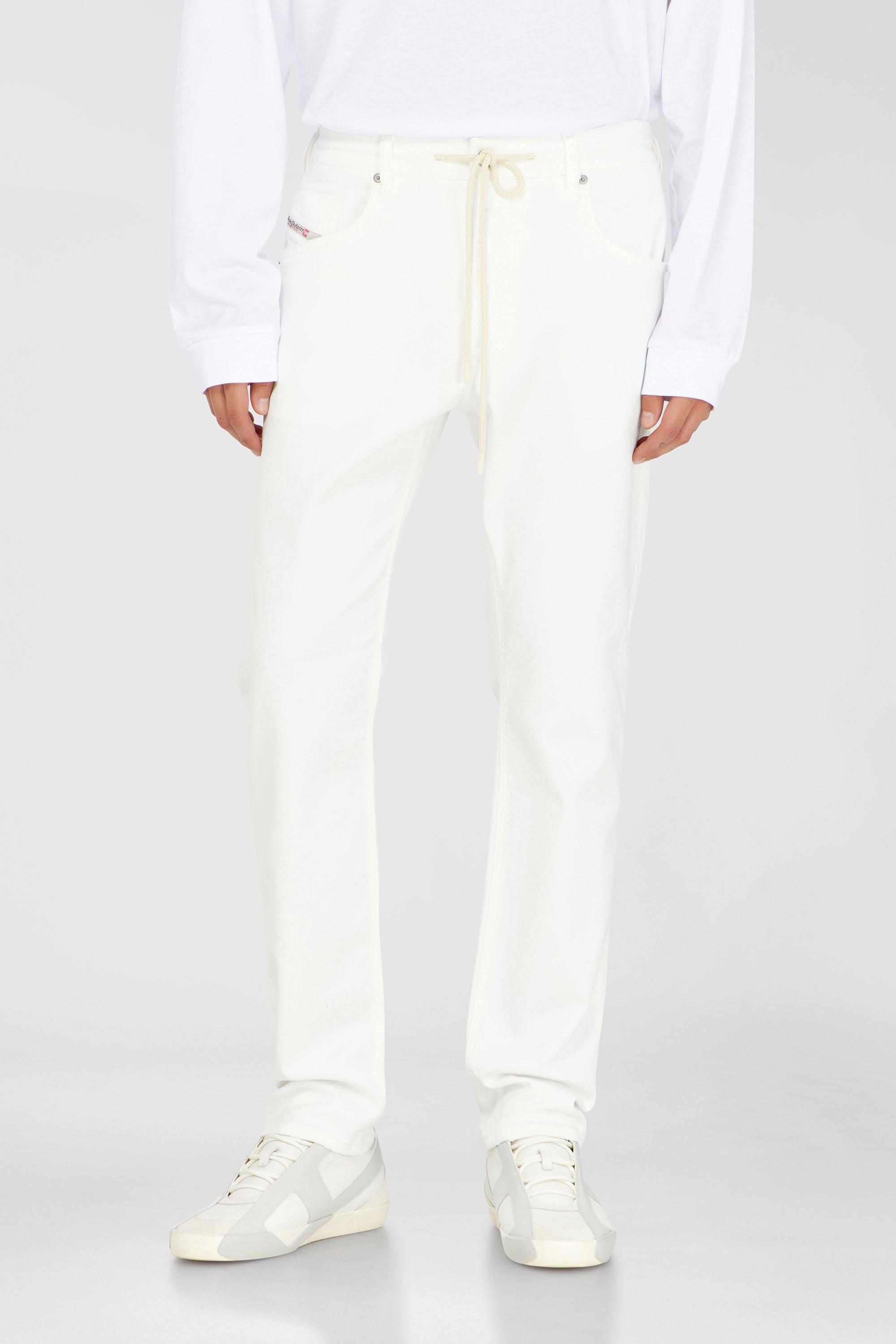 Diesel - Male's Regular 2032 D-Krooley Joggjeans&reg; 068HX, ホワイト - 1