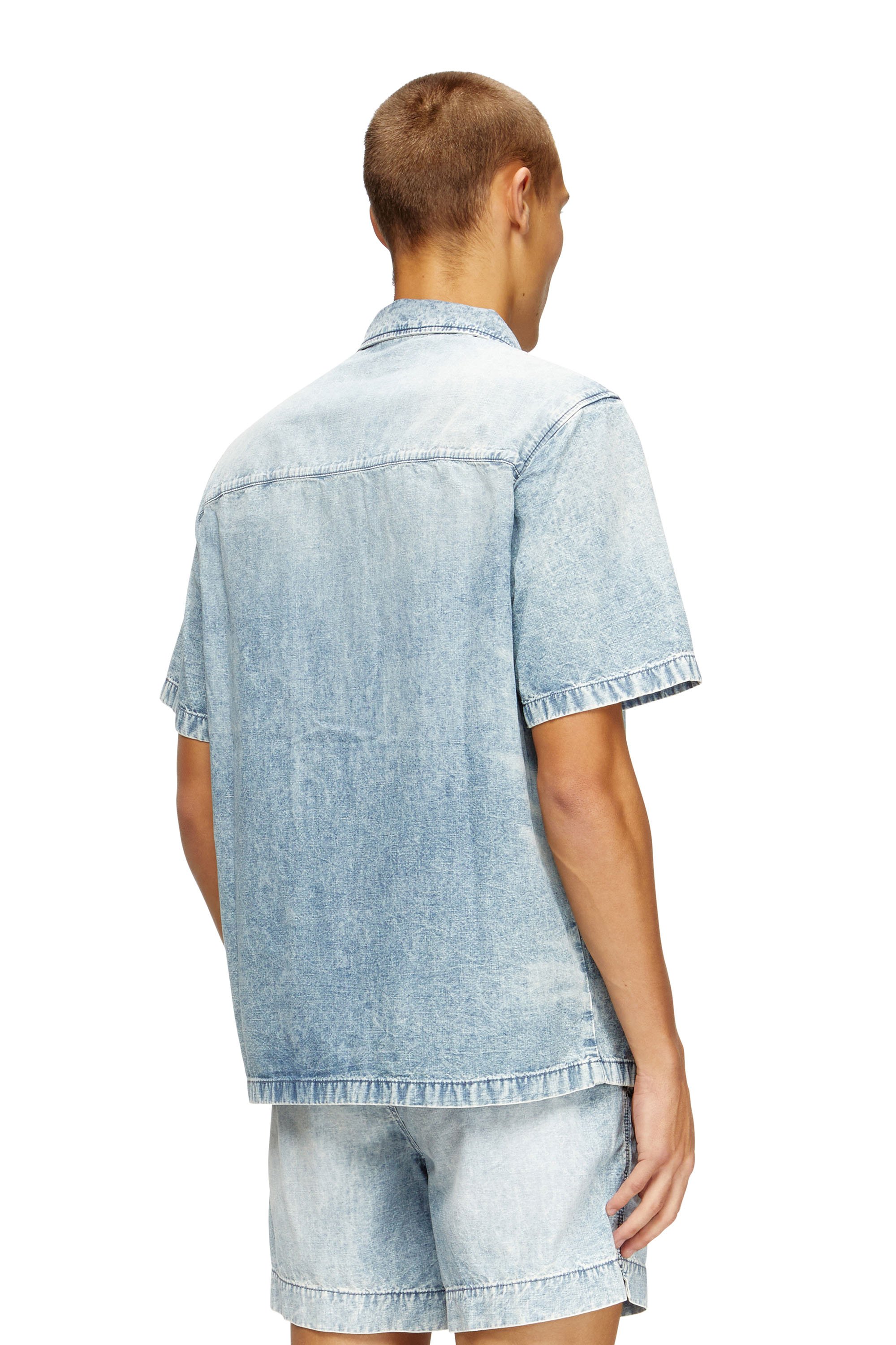 Diesel - D-NABIL-S4, Male's Bowling shirt in marbled denim in ライトブルー - 4