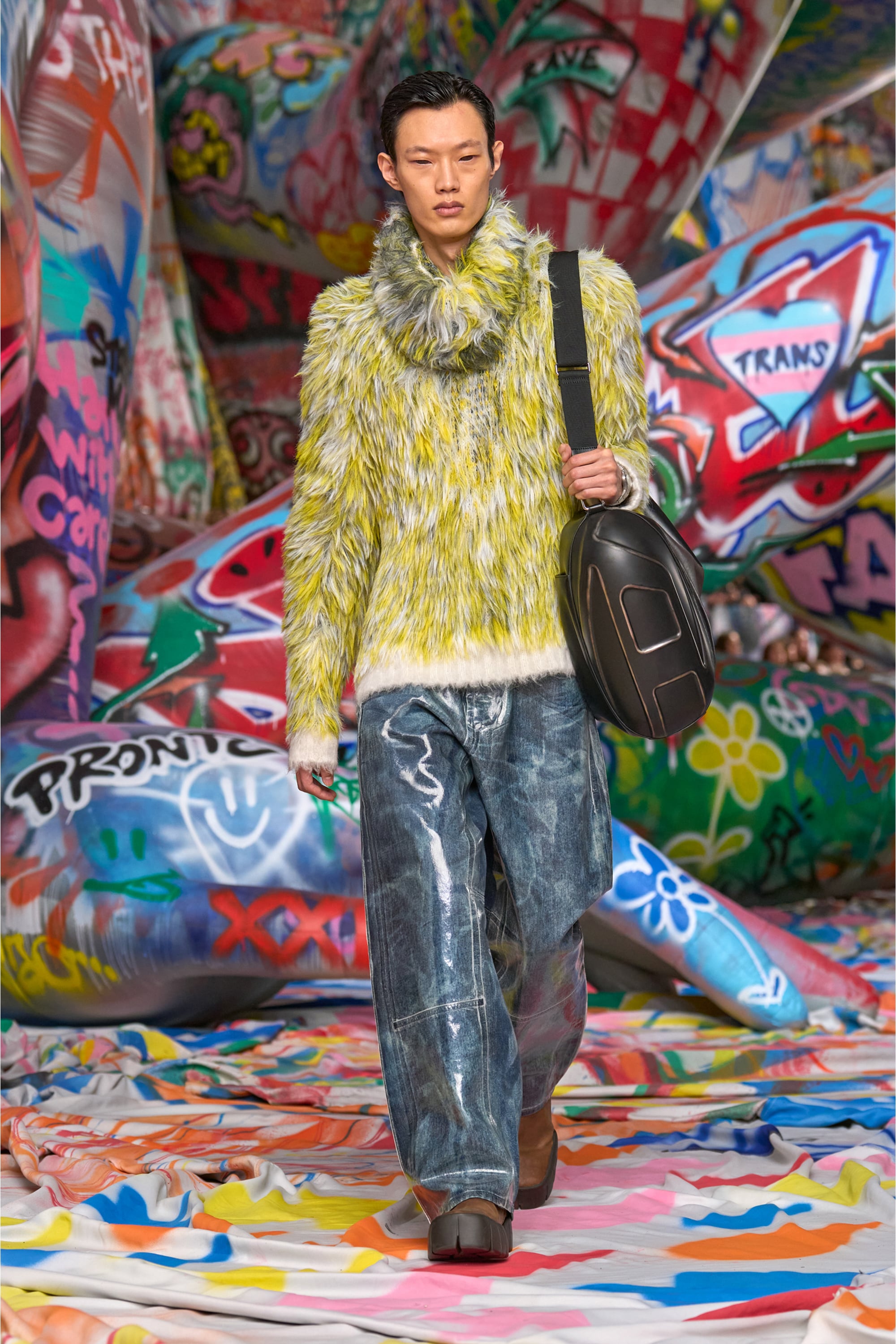 Diesel - K-ALLEN, Male's Jumper in fluffy jacquard knit in ホワイト/イエロー - 3