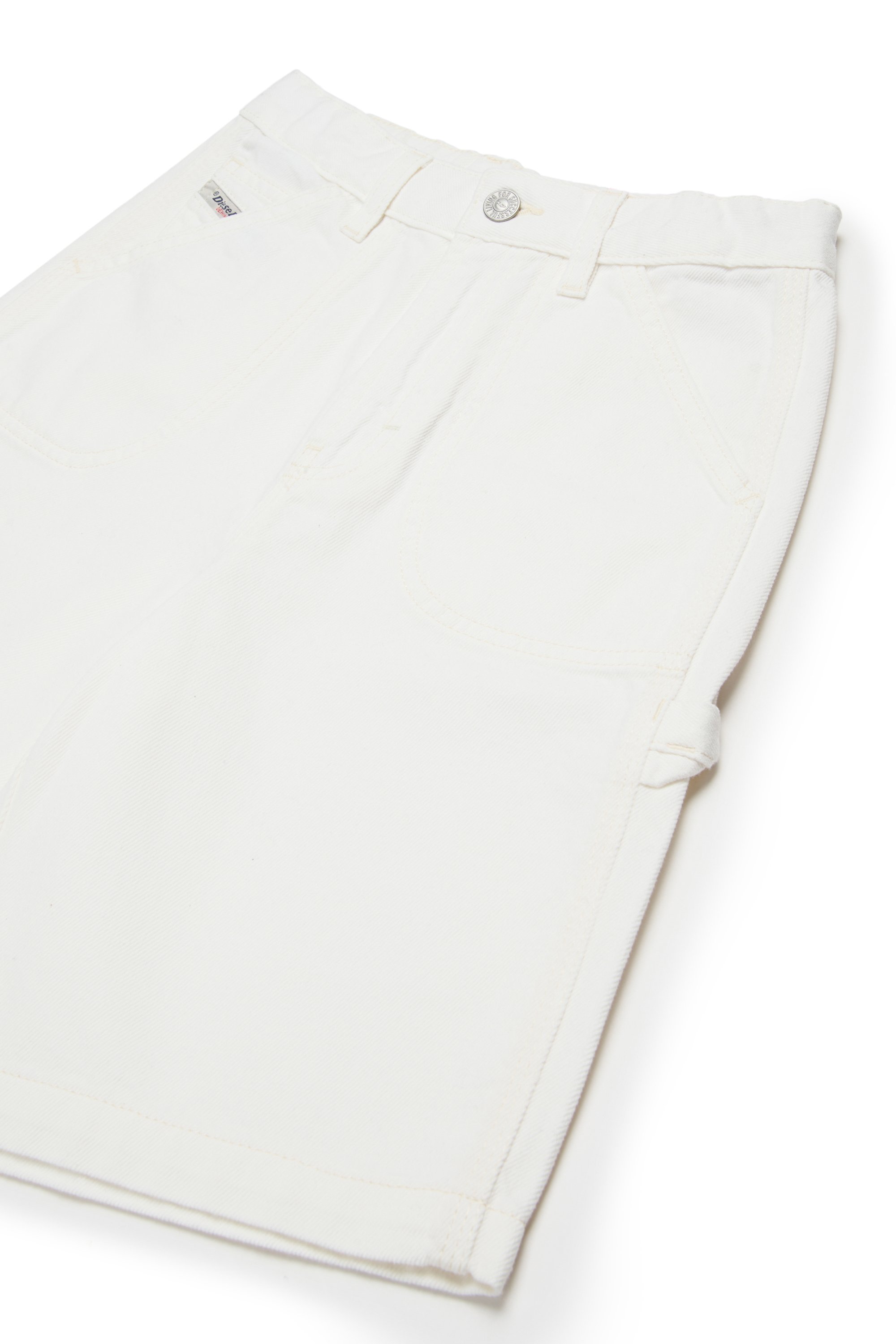 Diesel - D-BART-SHORT-J, Male's デニムショートパンツ in ホワイト - 3