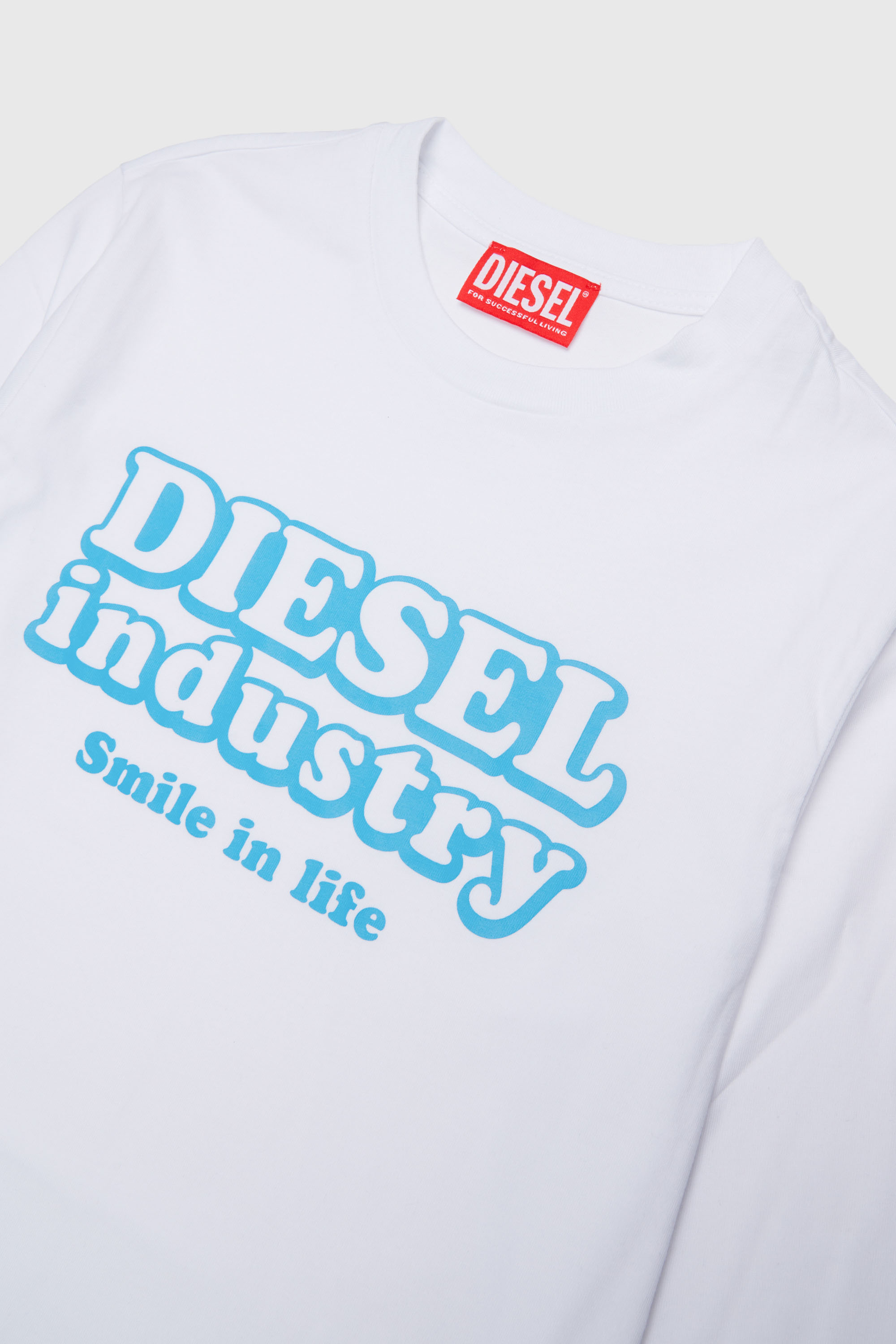 Diesel - TLODIMLS OVER, Male's Tシャツ in ホワイト - 3