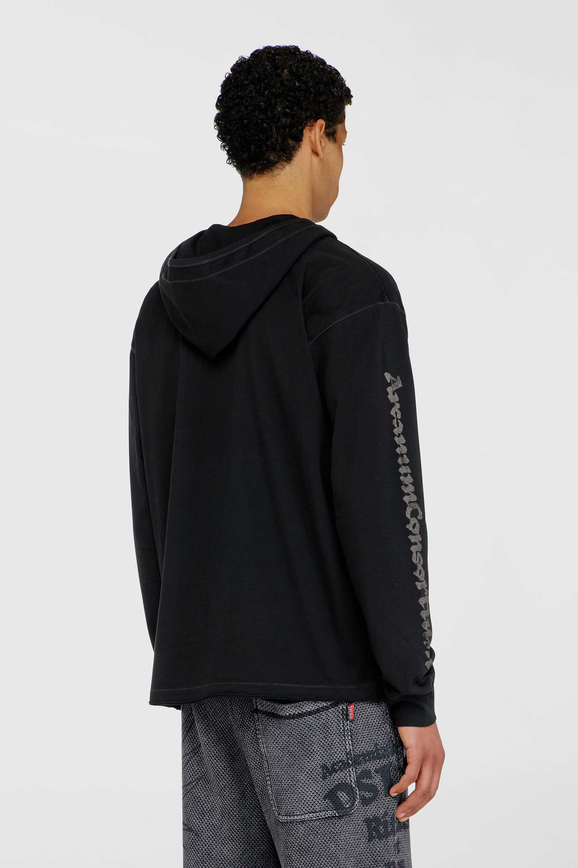 Diesel - T-PHEN-LS-HOOD-RIB, Male's フード付き長袖Tシャツ in ブラック - 4
