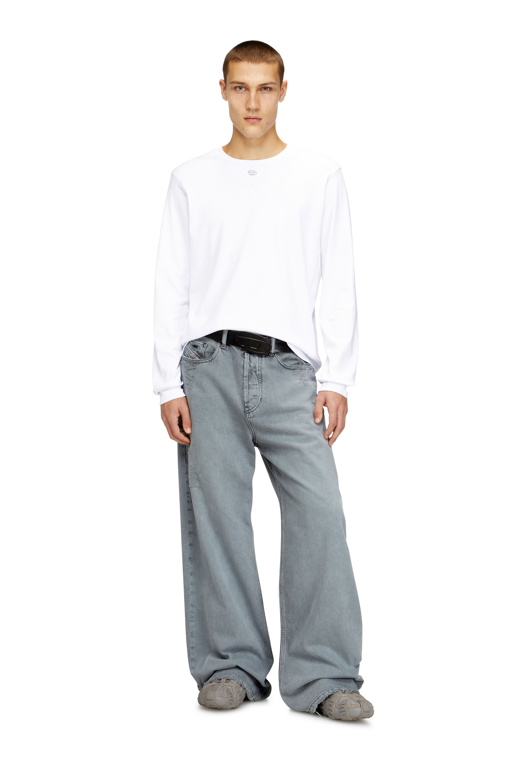 Diesel - T-MADJUST-LS-TR, Male's 長袖Tシャツ in ホワイト - 1