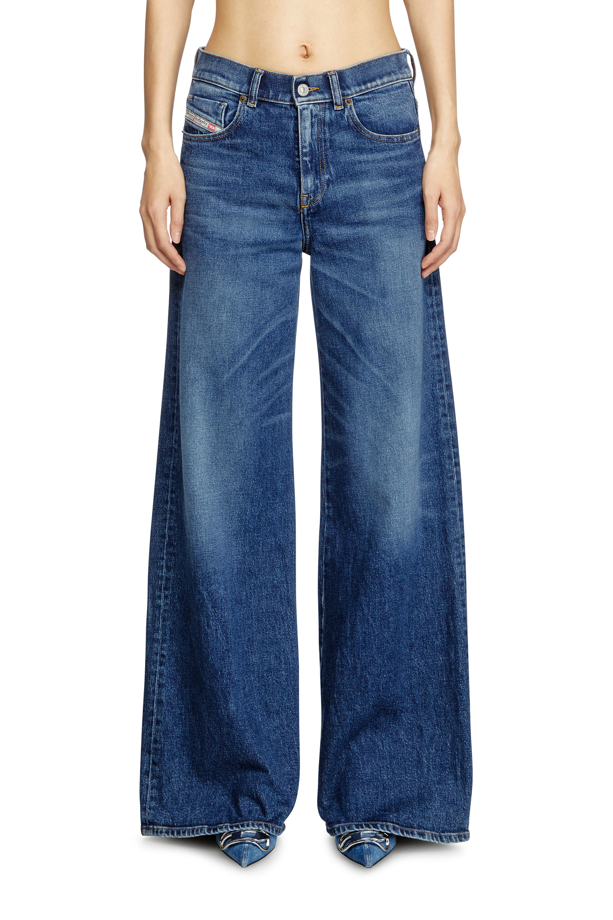 Diesel - Female's Flare Jeans 1978 D-Akemi 09L21, ミディアムブルー - 1