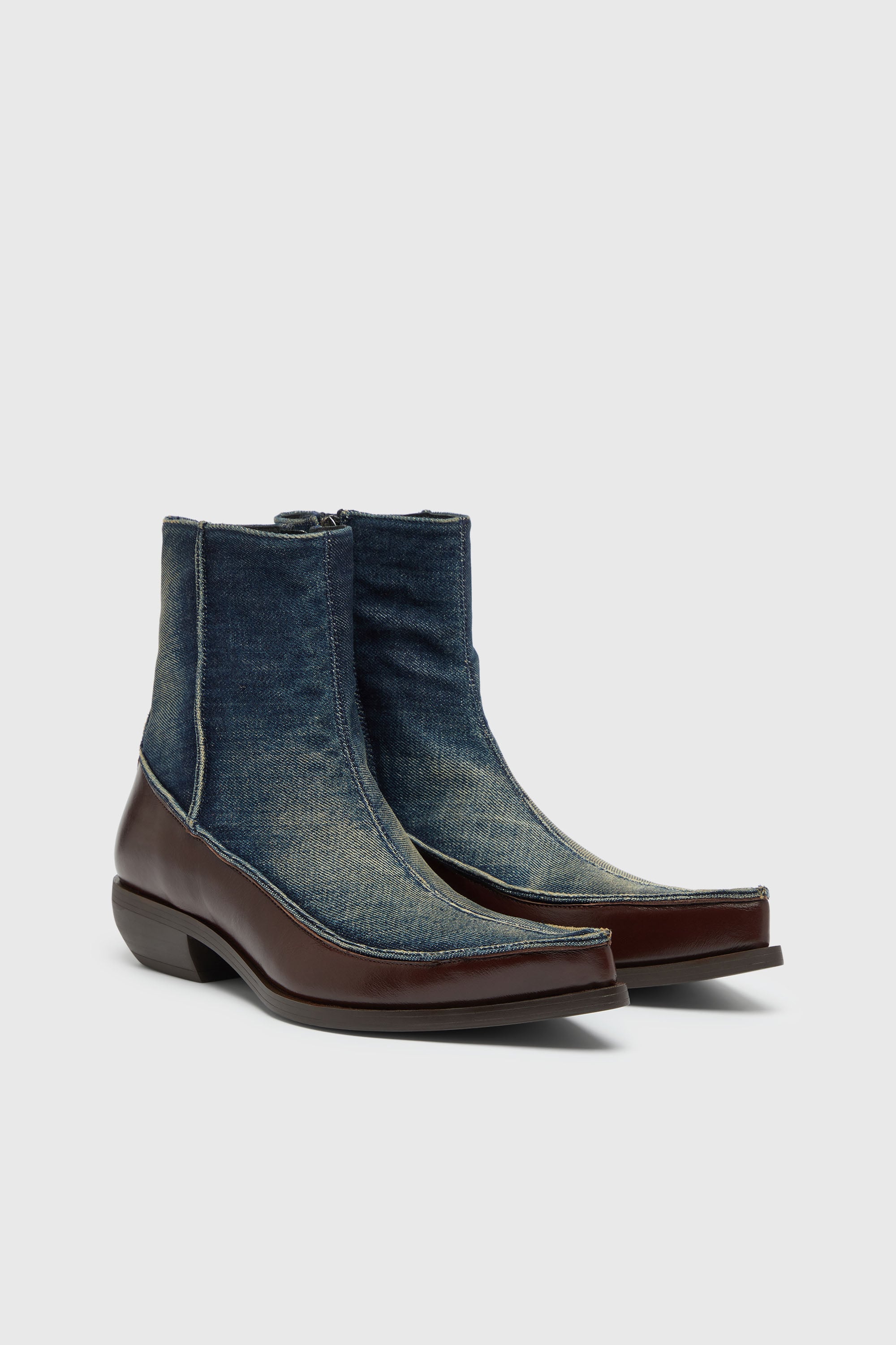 Diesel - D-FRIDO-30-TR, Male's D-Frido-Western ankle boots in leather and denim in null - 3