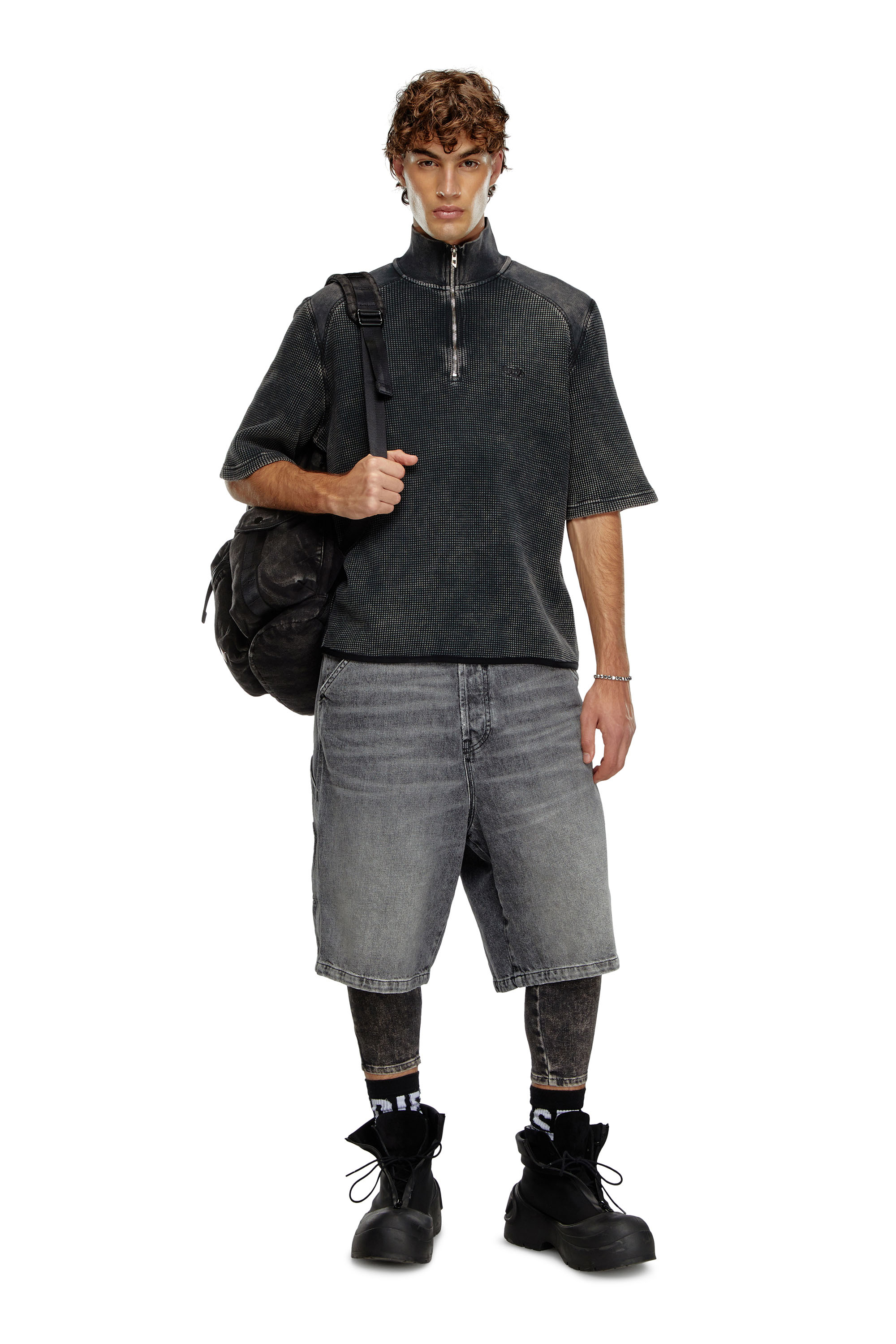 Diesel - S-WAFCOOL, Male's Short-sleeve waffle-knit sweatshirt in ブラック - 2