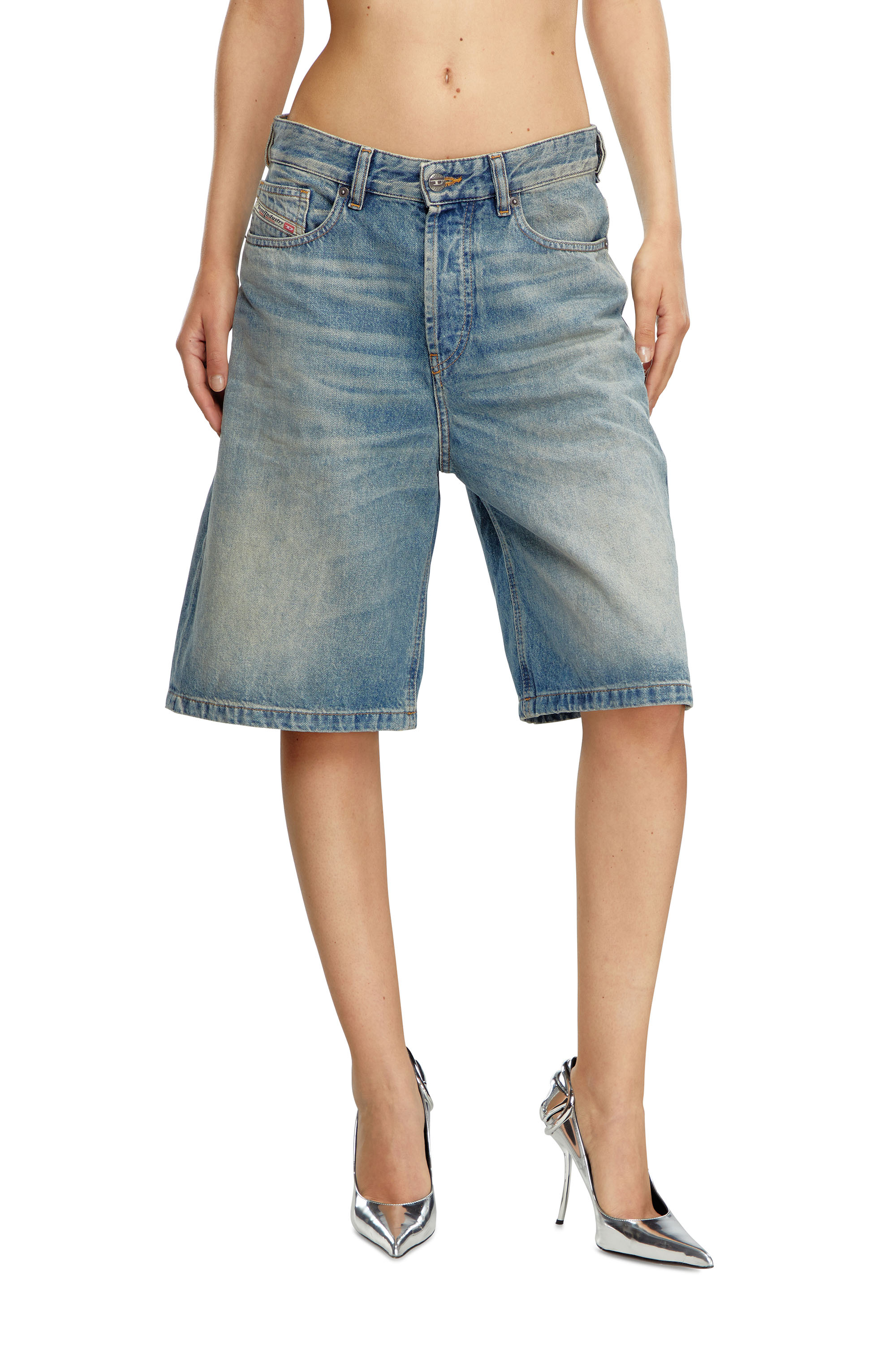 Diesel - DE-SIRE-SHORT, Female's Denim shorts in ライトブルー - 3