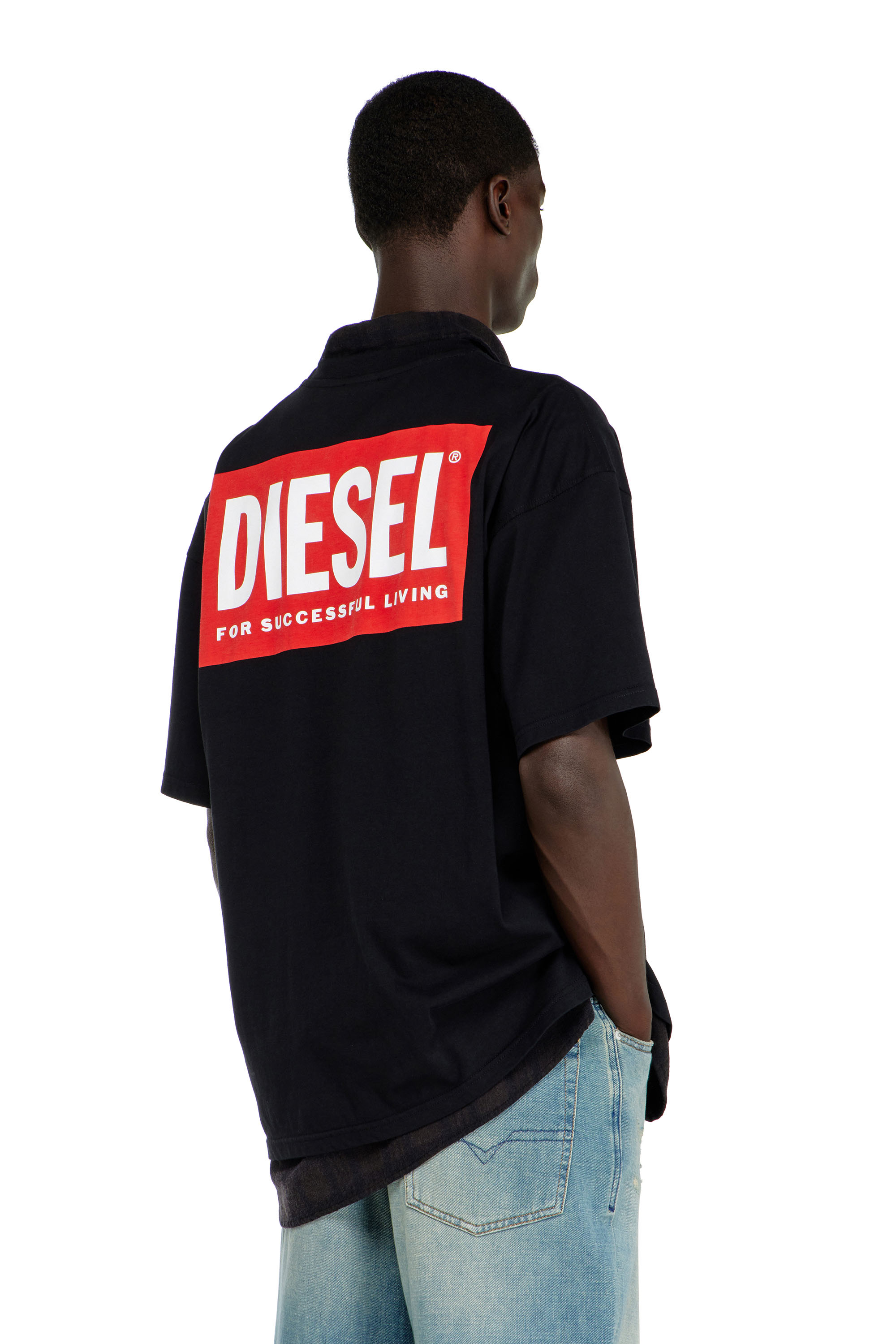 Diesel - T-BOXT-BISK, Male's Tシャツ in ブラック - 4