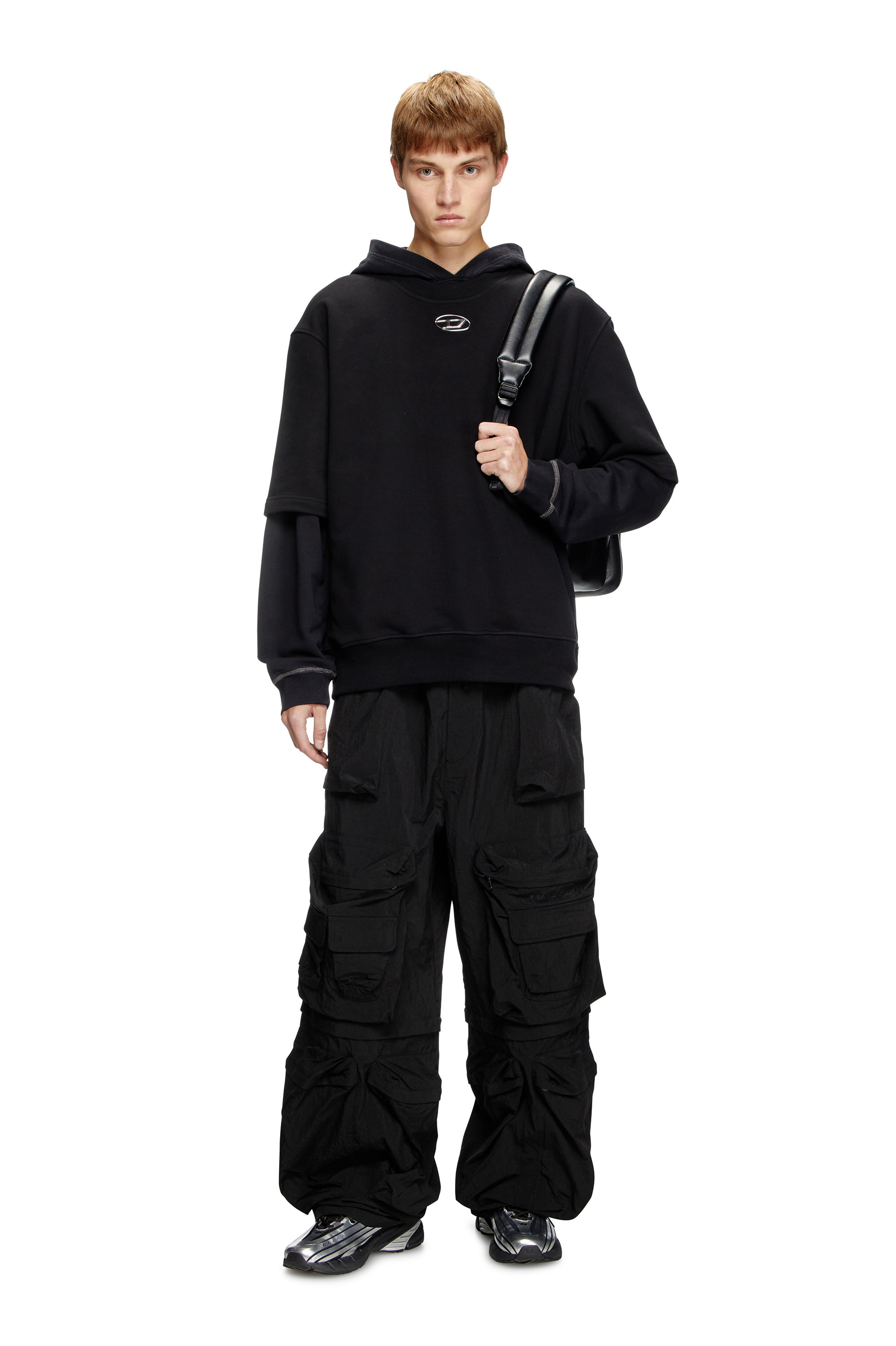 Diesel - S-COOLING-L1, Male's Half-sleeve sweatshirt with metallic logo in ブラック - 2