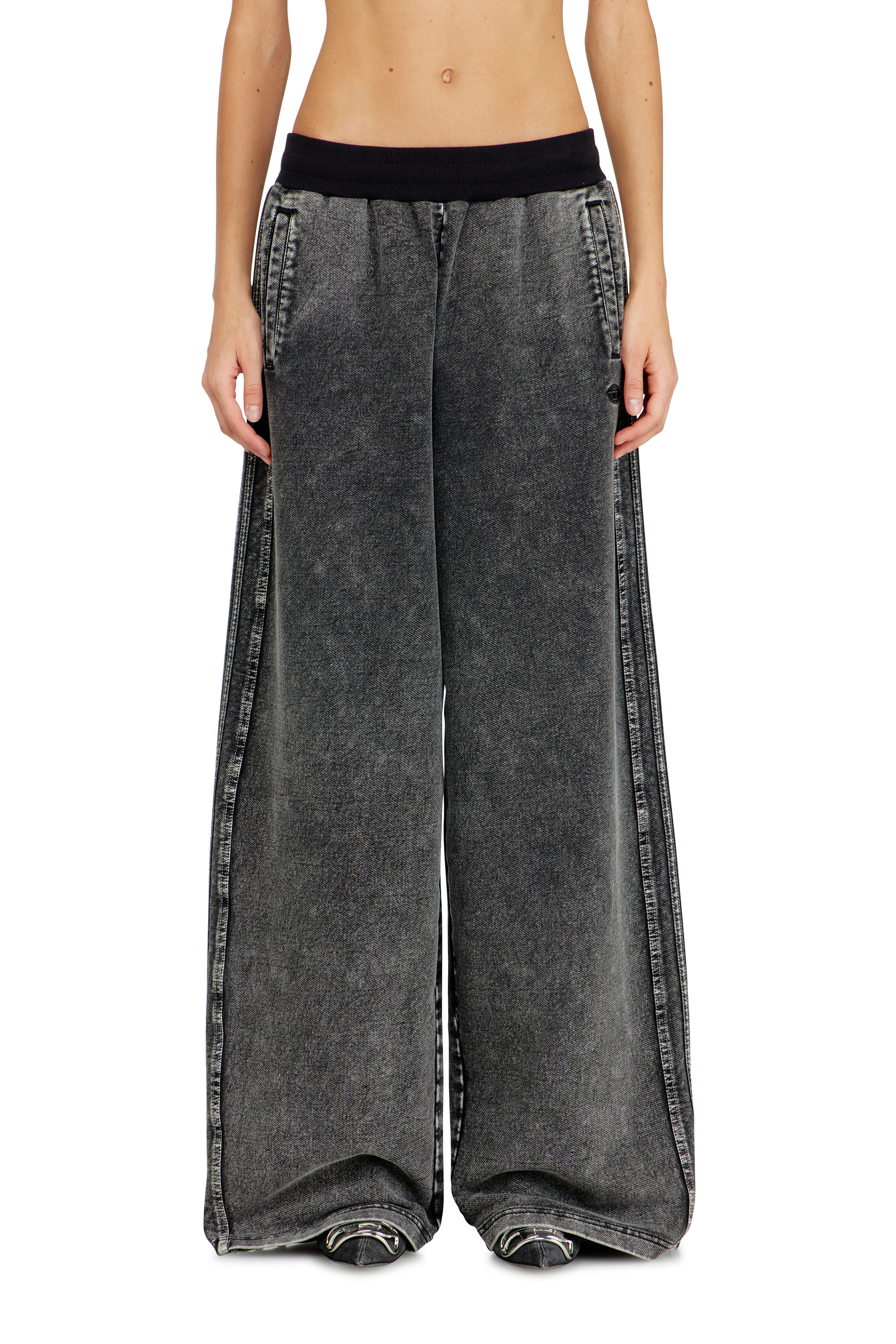 Diesel - P-ZENIA-S1, Female's パンツ in null - 1