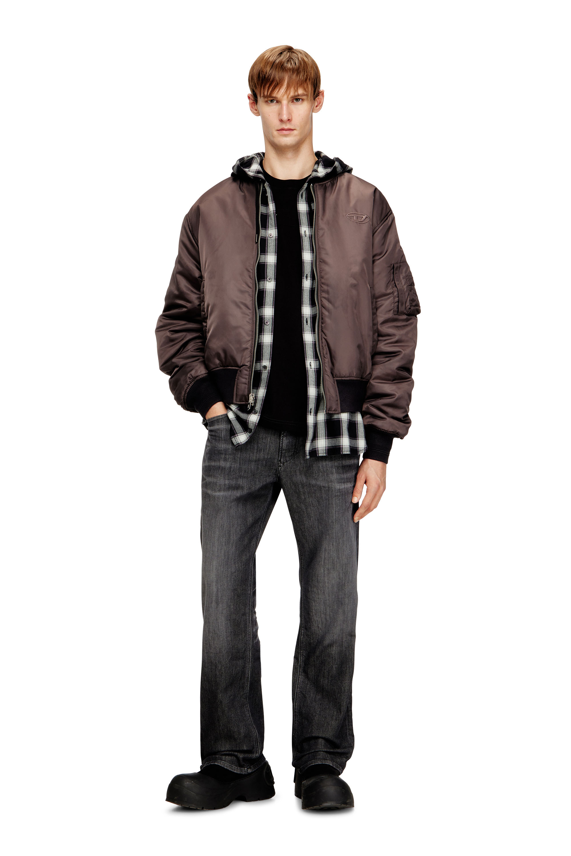 Diesel - T-ADJUST-V8, Male's Tシャツ in ブラック - 2