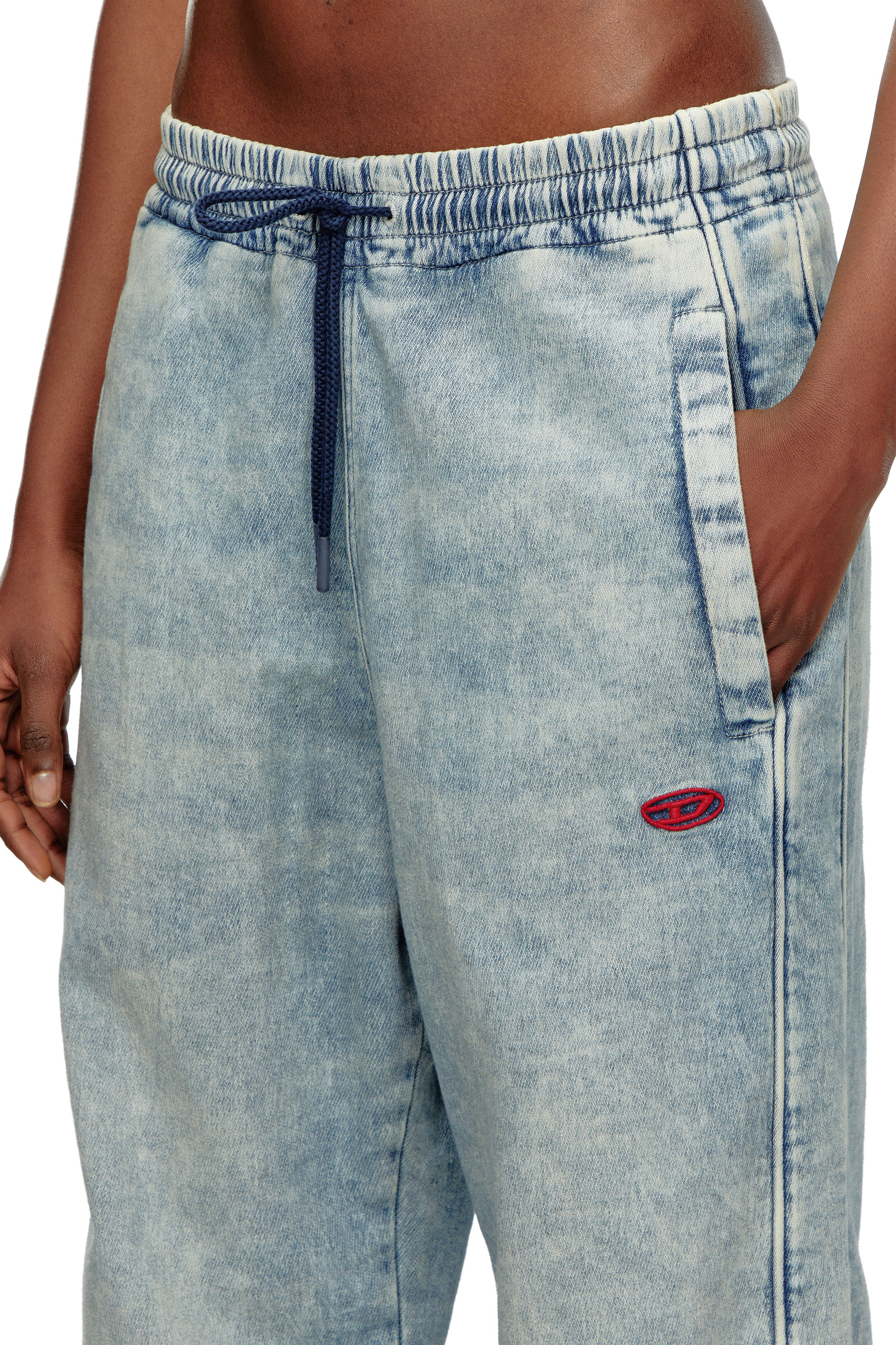 Diesel - Female's Relaxed D-Martyans Track Denim 068LU, ライトブルー - 5