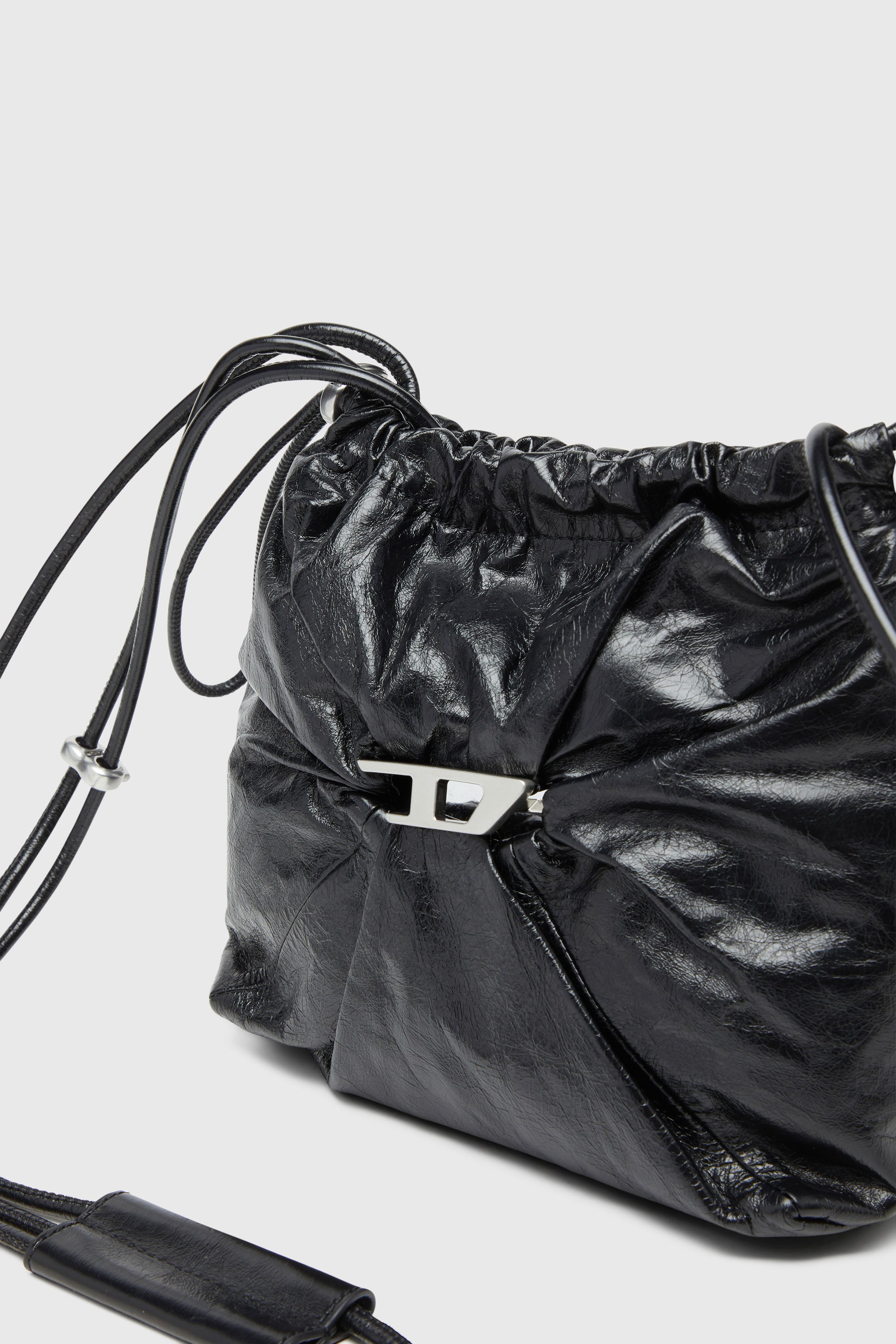 Diesel - SCRUNCH-D BUCKET, Female's バケットバッグ in ブラック - 6