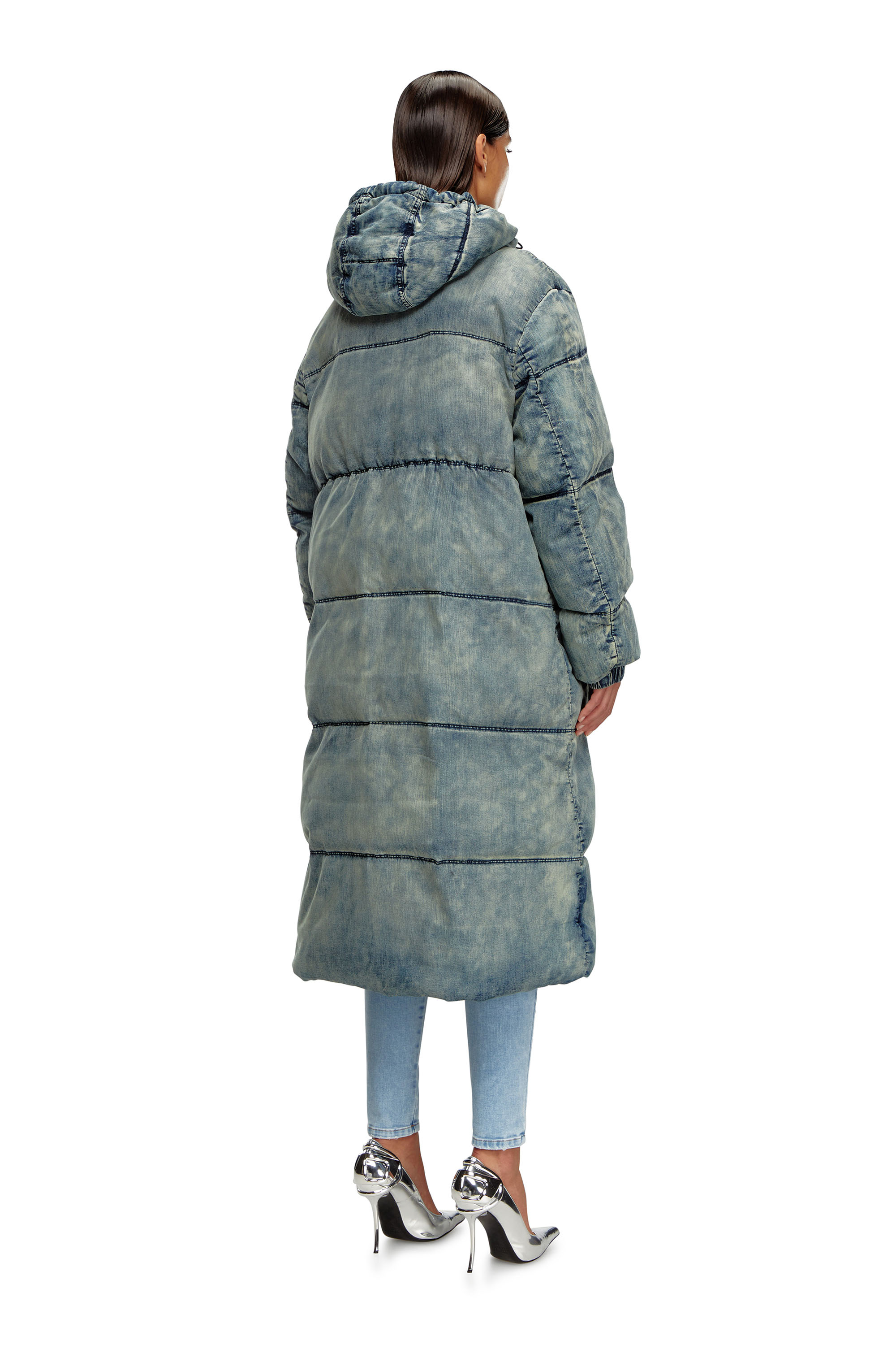Diesel - W-AVES-LONG, Female's Hooded puffer coat in stretch denim in ブルー - 5