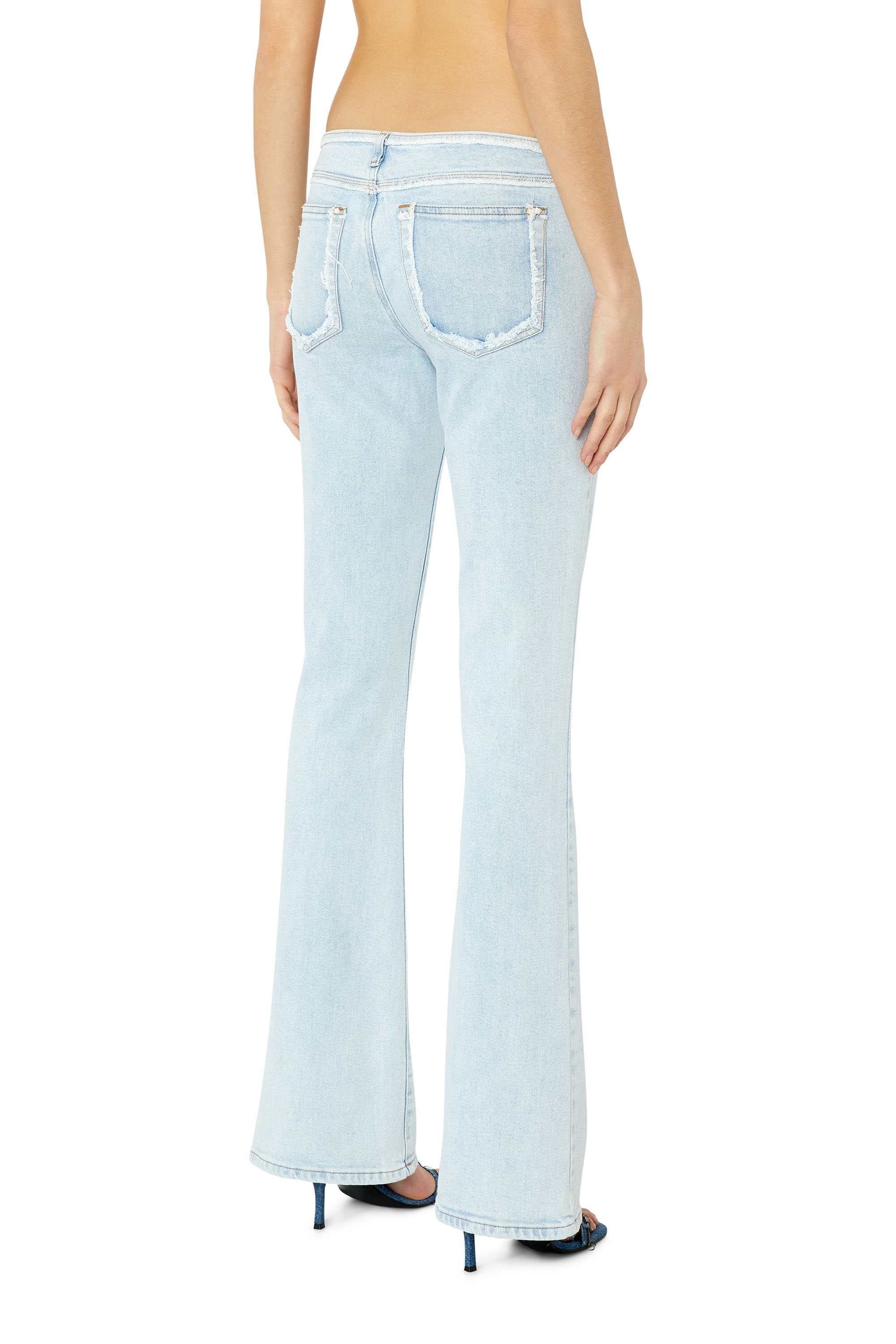 Diesel - Bootcut and Flare Jeans 1969 D-Ebbey 09F68, ライトブルー - Image 2