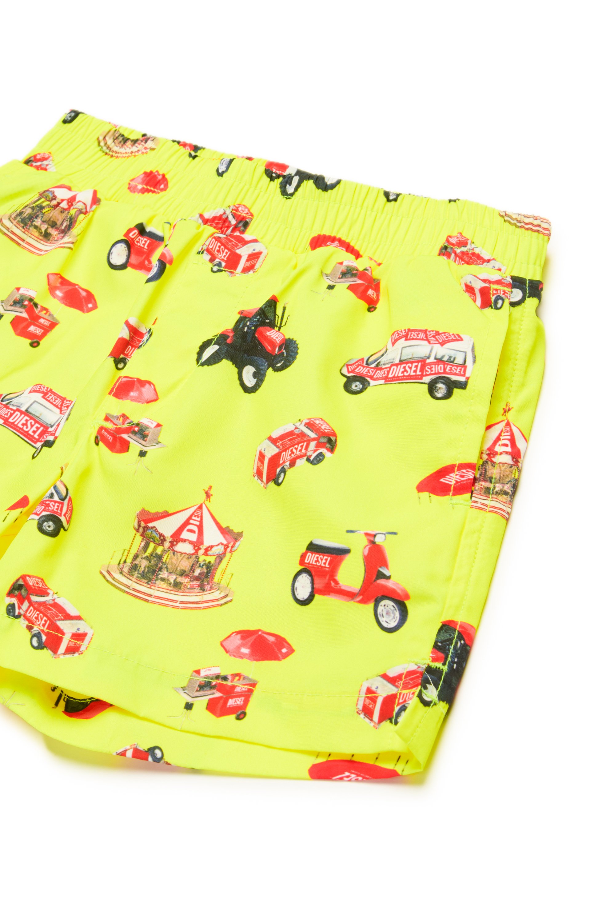 Diesel - MIPANB, Male's Swim shorts with vehicle print in 蛍光イエロー - 3