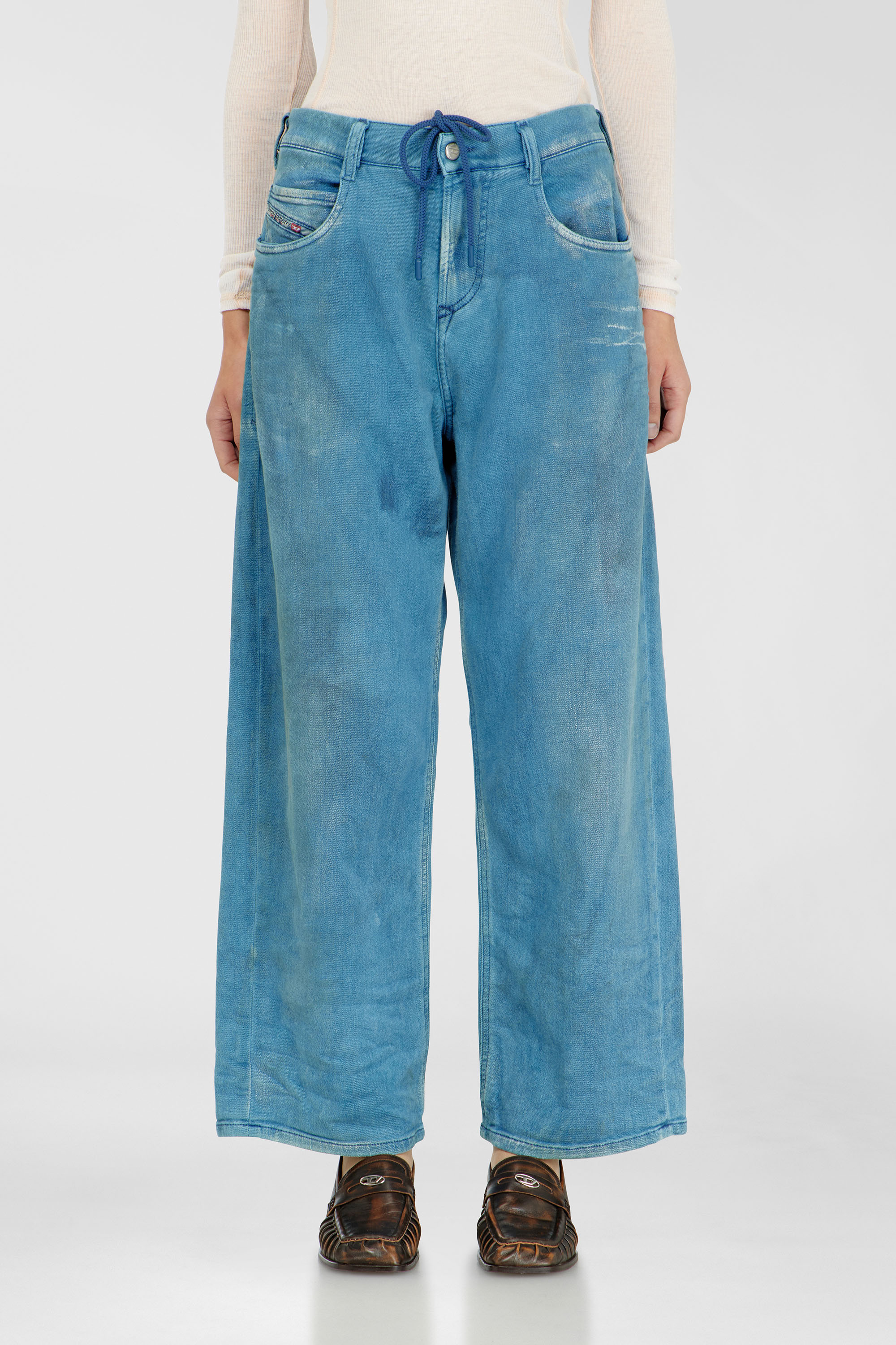 Diesel - Unisex's Relaxed 2097 D-Enim-M Joggjeans&reg; 068WP, ミディアムブルー - 1
