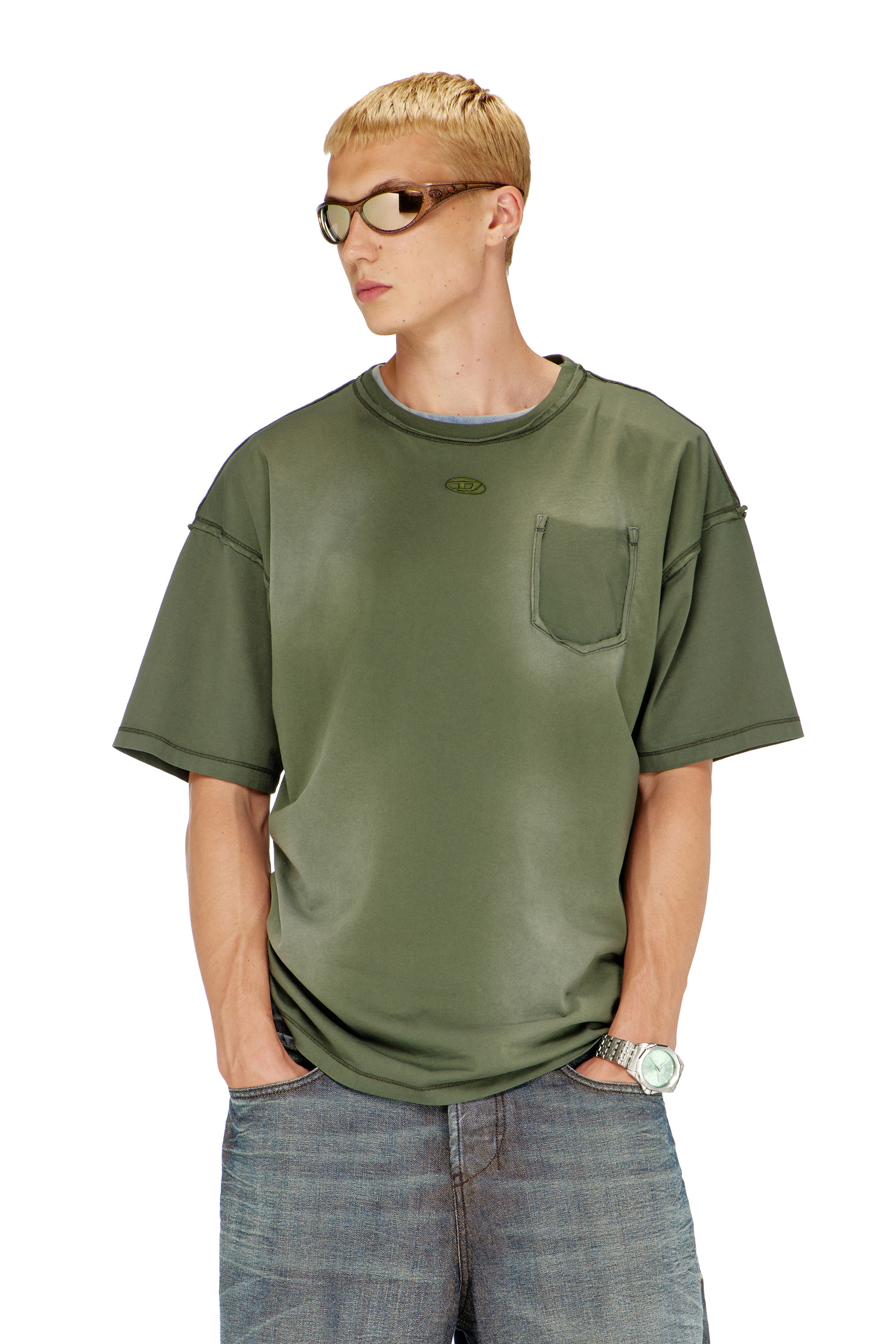 Diesel - T-POCK, Male's Tシャツ in グリーン - 1