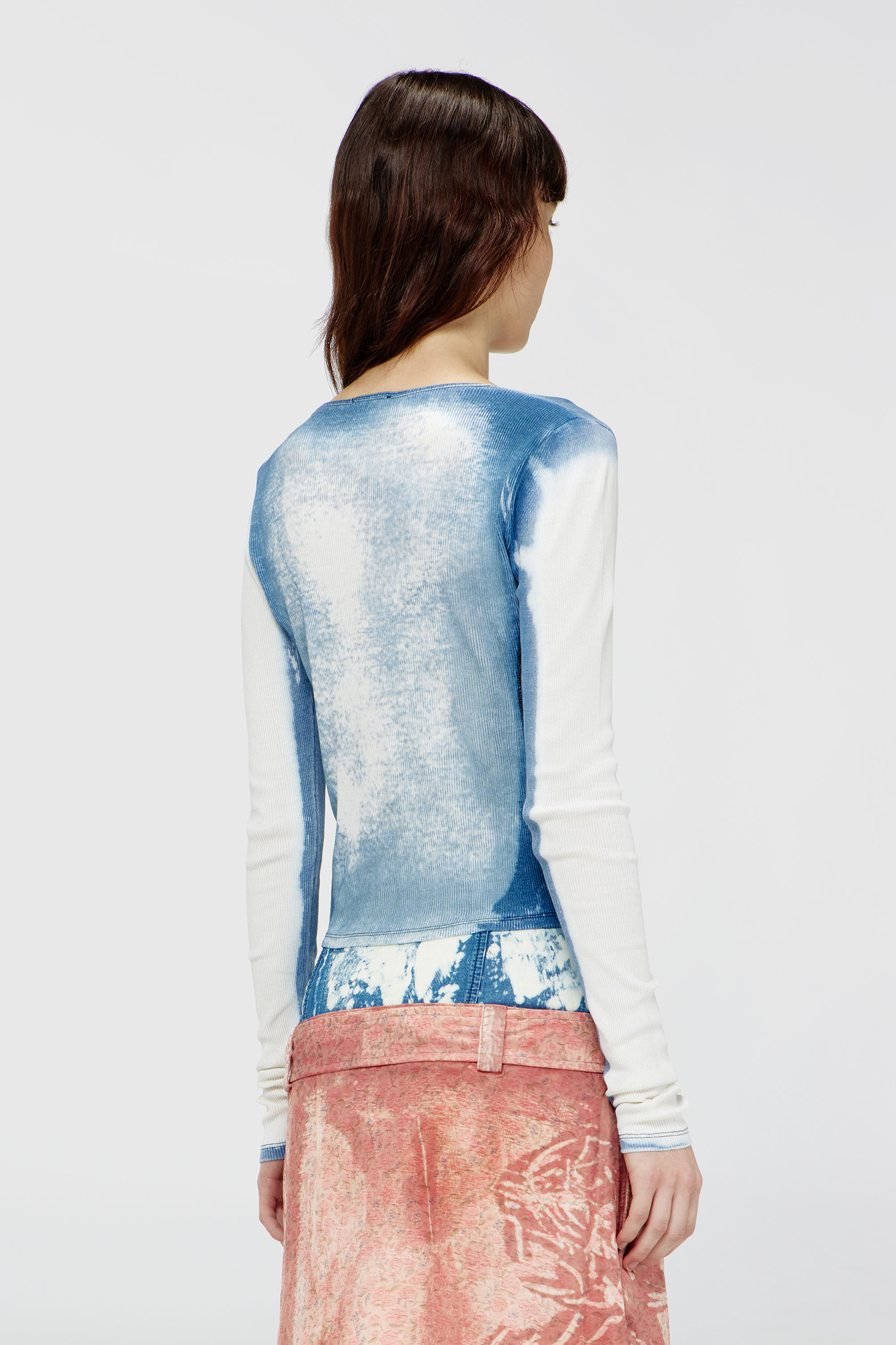 Diesel - T-ULIO, Female's Rib-jersey top with X-ray denim effect in ライトブルー - 4