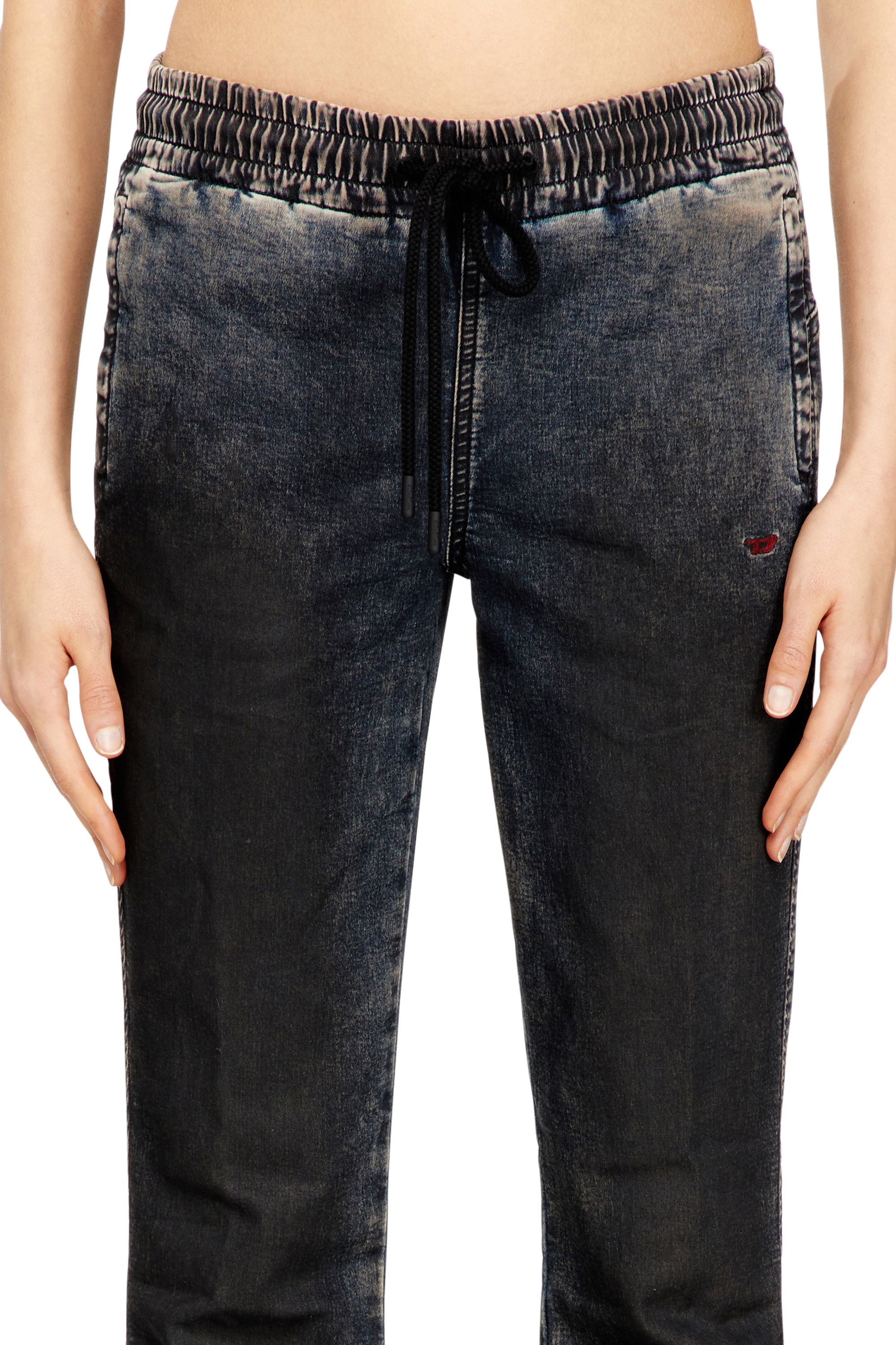 Diesel - Female's Bootcut 2069 D-Ebbey Joggjeans® 09N64, ダークブルー - 4