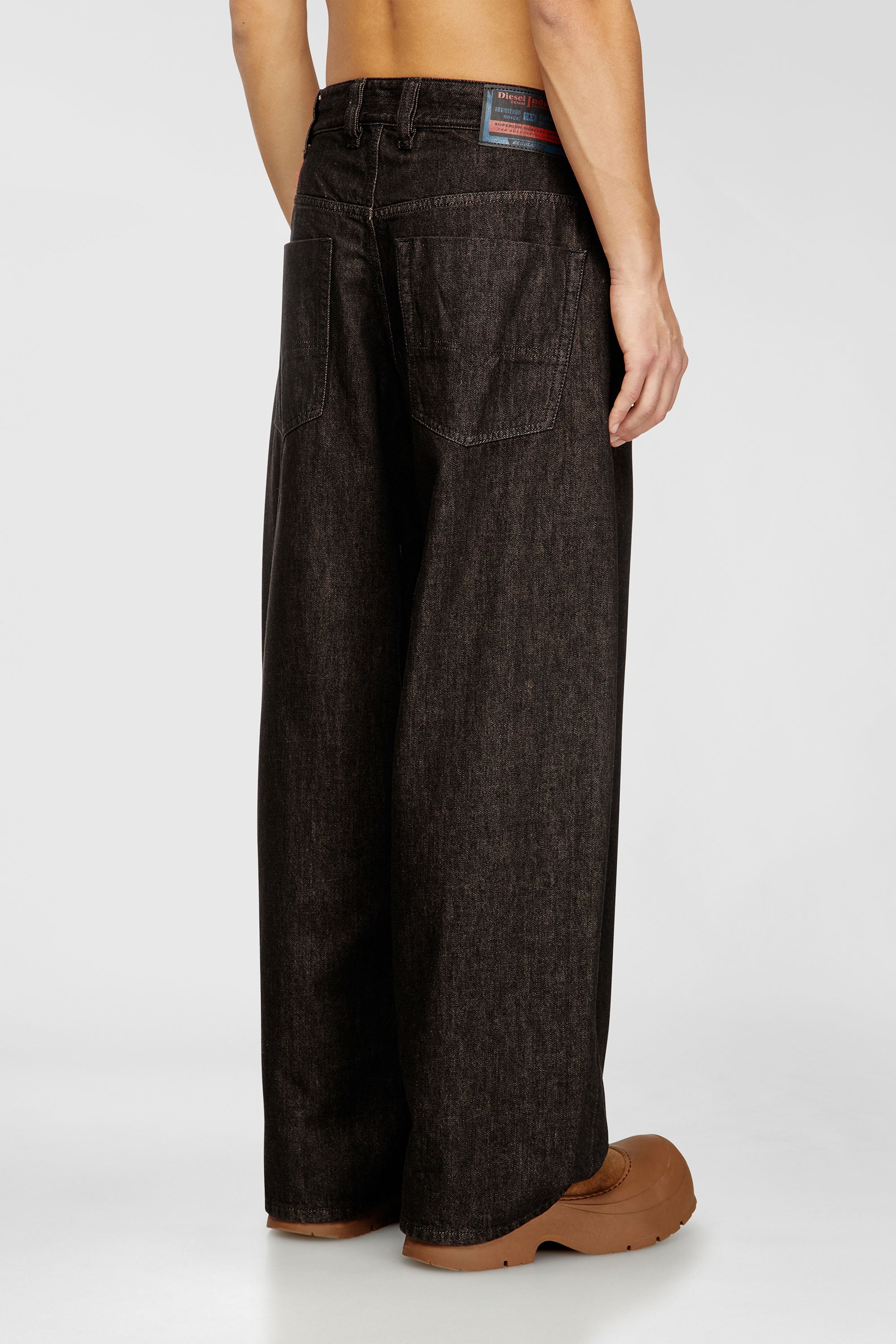 Diesel - Unisex's Relaxed Jeans 1997 D-Enim-M 09N25, ブラック/ダークグレー - 3