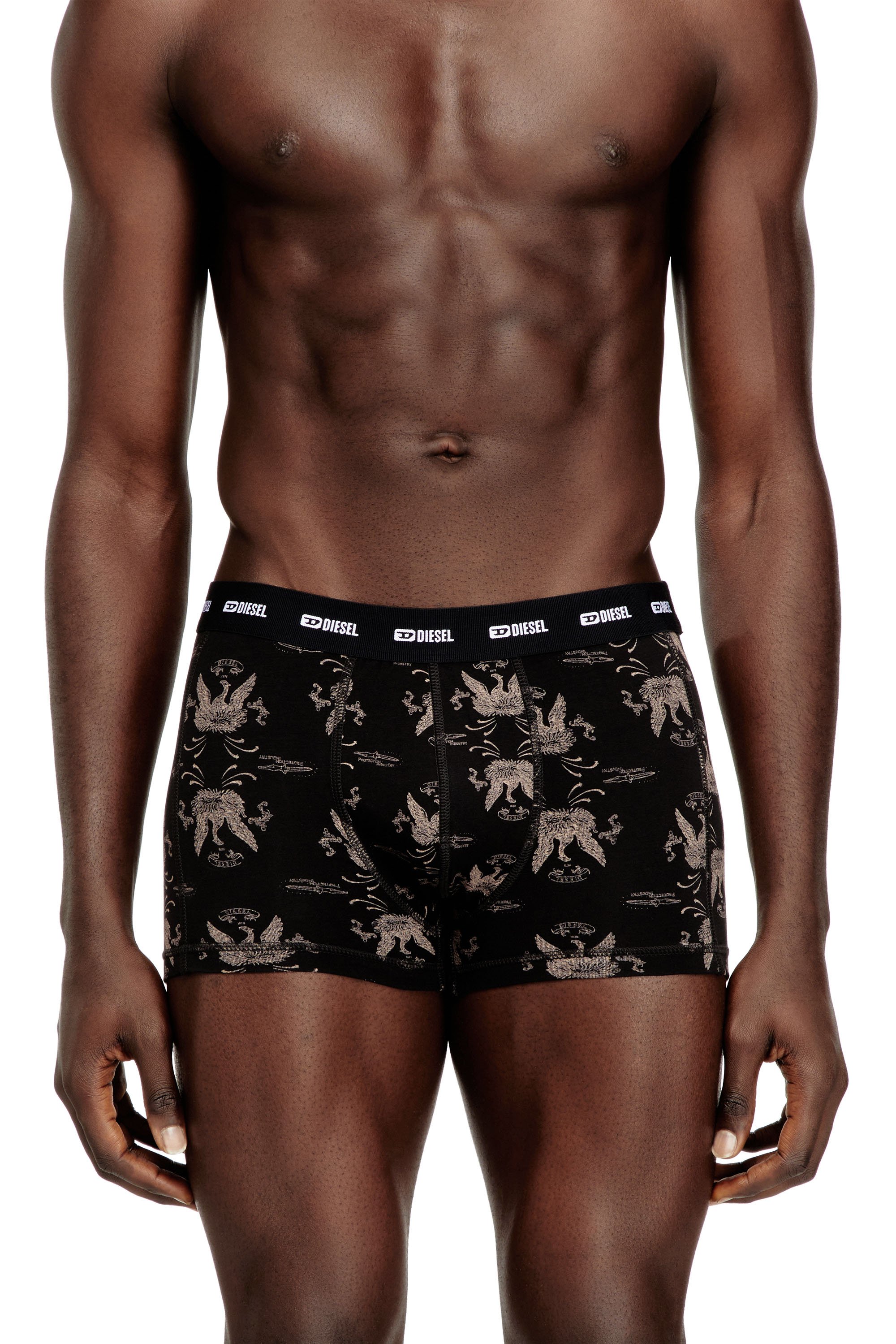 Diesel - DAMIEN-UTLT-3PACK, Male's Herren-Boxershorts aus Stretch-Baumwolle für eine flexible Passform, angeboten in einem praktischen Dreierpack mit zwei einfarbigen Modellen und einem Paar mit durchgängigem Phoenix-Print. Abgerundet mit einem gerippten, elastischen Bund, der mit dem Diesel-Logo in Kontrastfarbe versehen ist. in null - 1