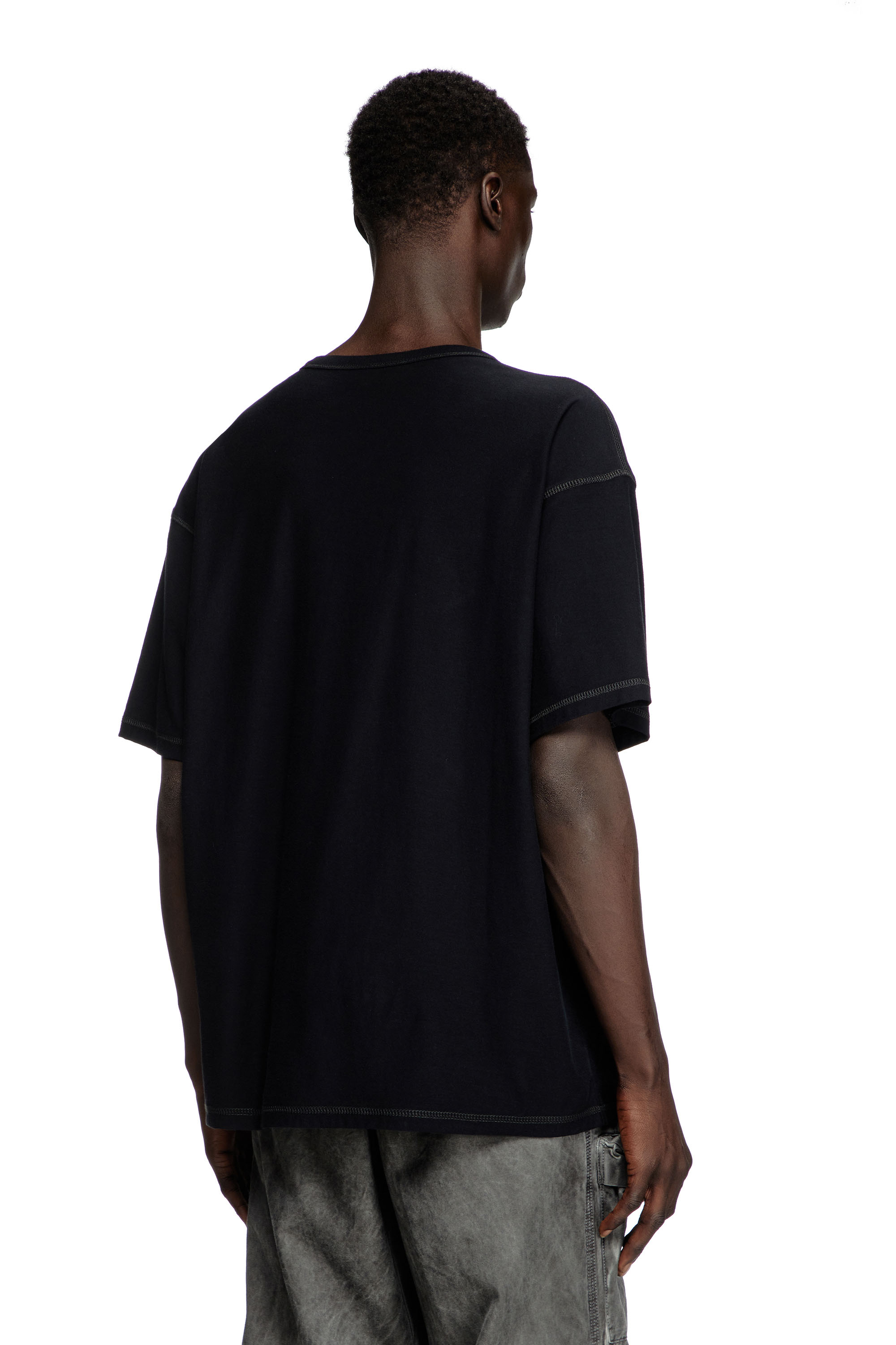 Diesel - T-DOXT, Male's Tシャツ in ブラック - 4