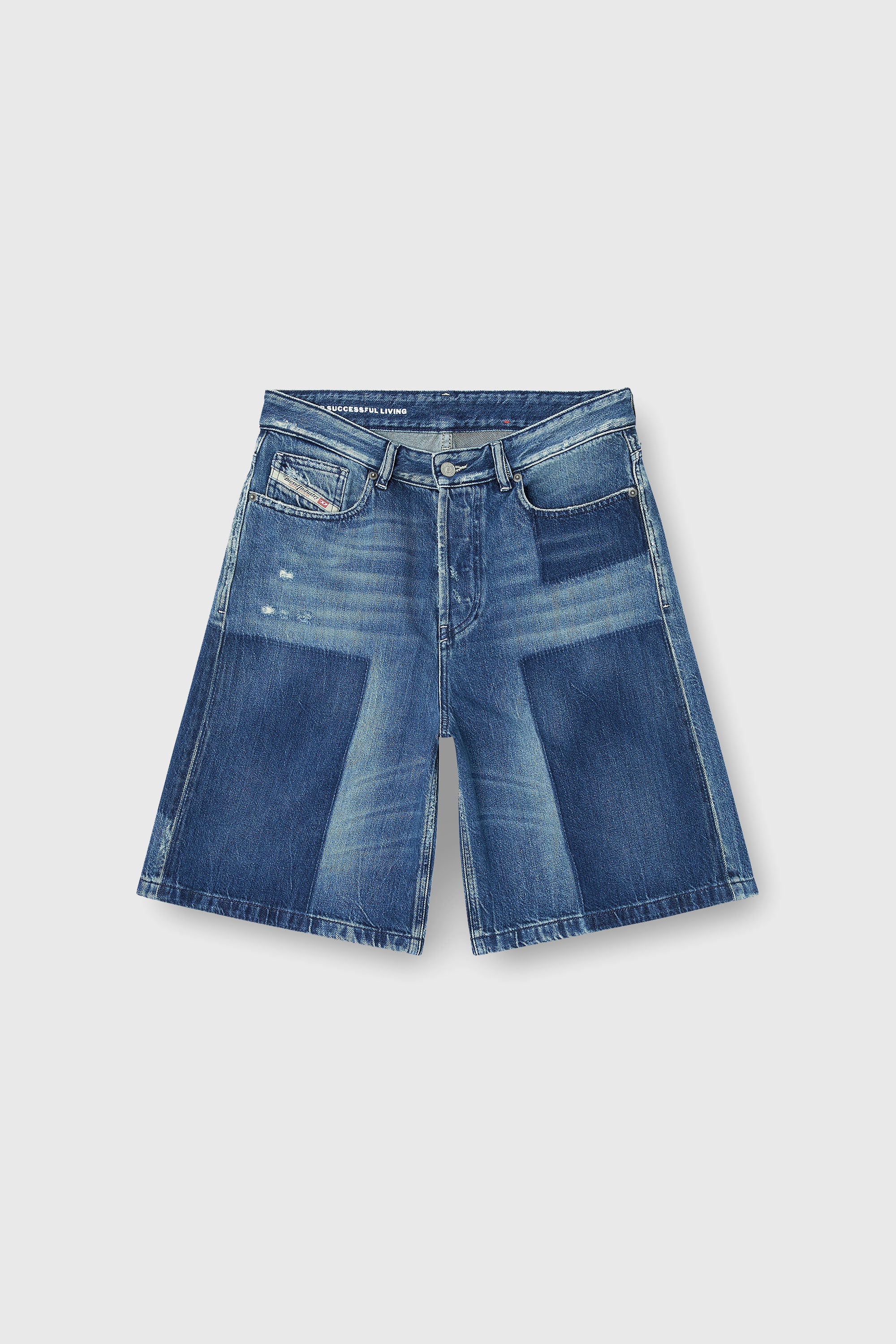 Diesel - DE-SIRE-SHORT, Female's Shorts in contrast-effect denim in ミディアムブルー - 2